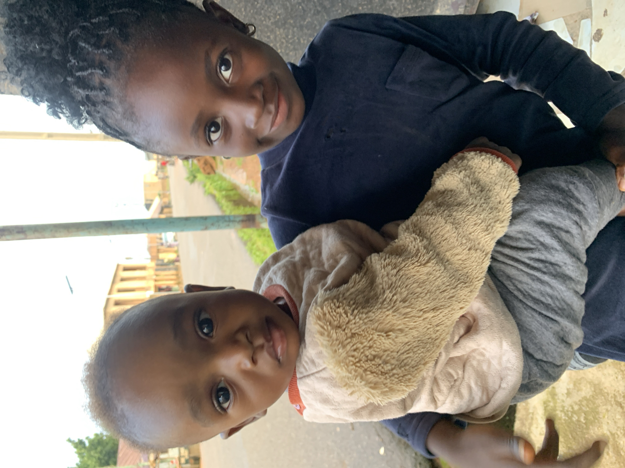 Street life and portraits from Barakin Akawo on a cloudy afternoon