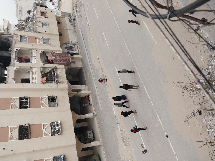 Witnesses document extensive destruction, civilian movement in Khan Yunis