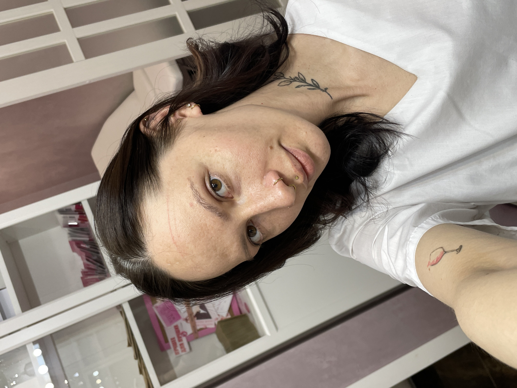 Tattooed woman captures selfie in Izhevsk