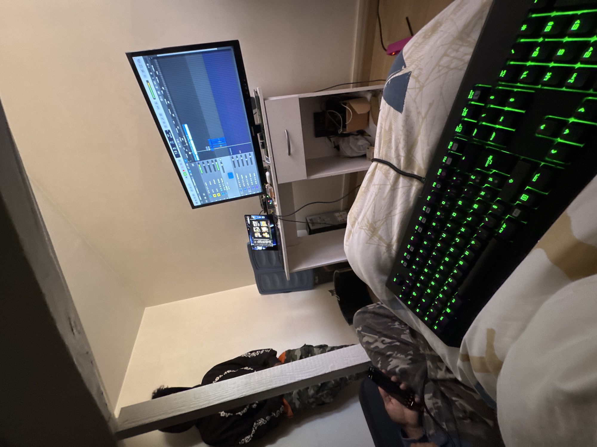 Music production session recorded at Paris indoor location