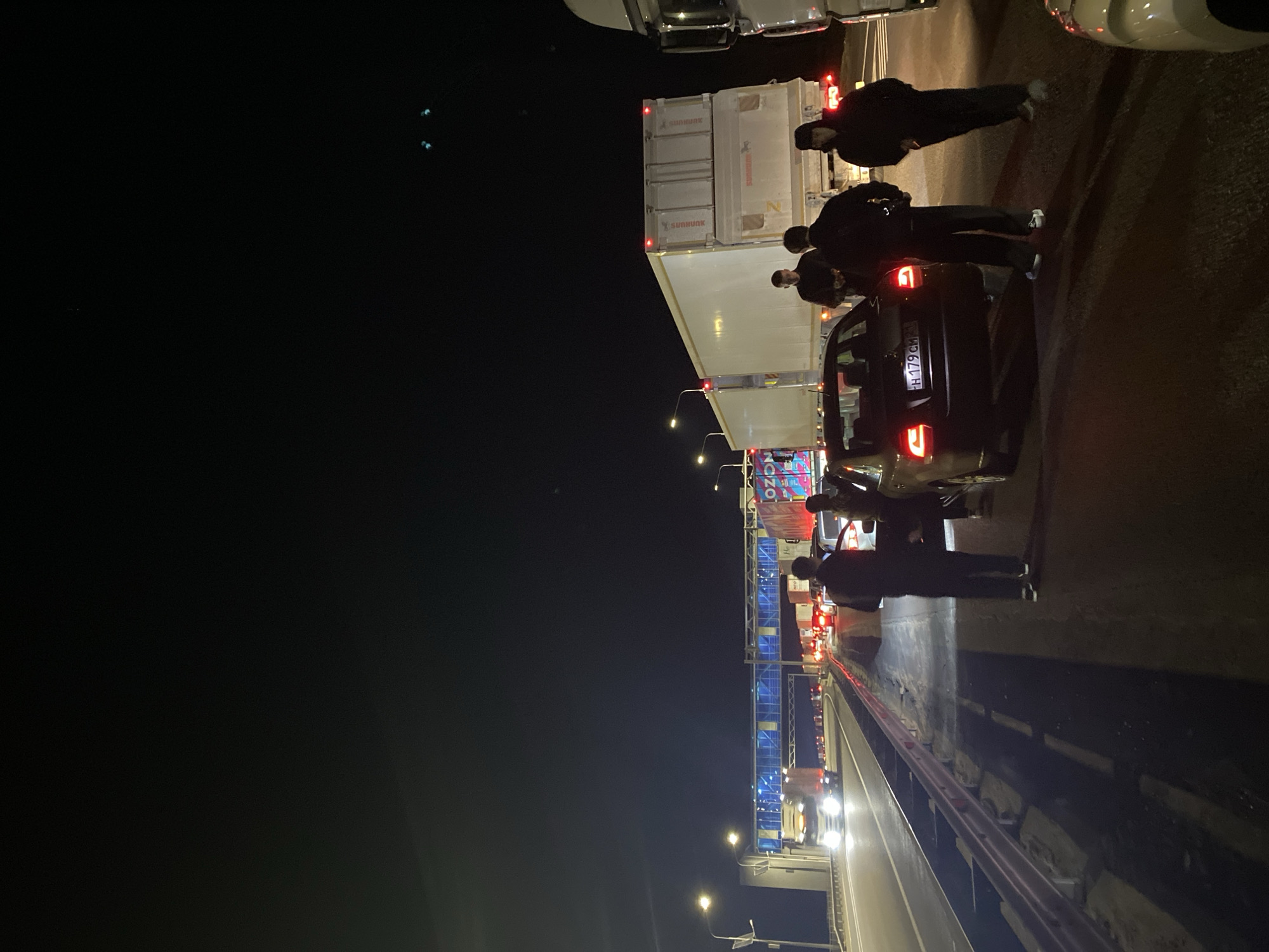 Traffic jam causes delays on Iksuar highway