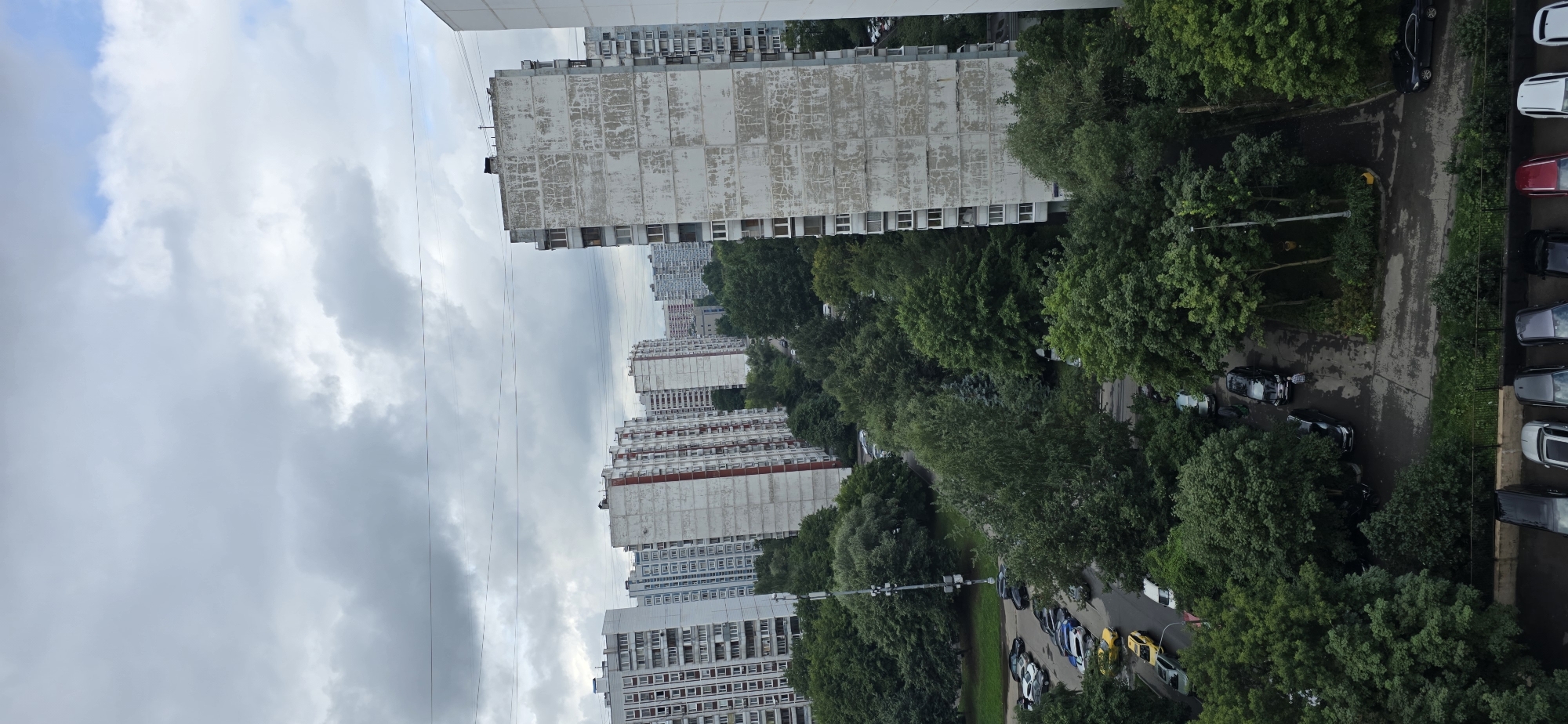 Morning routine — selfies and yoga in a Khimki apartment
