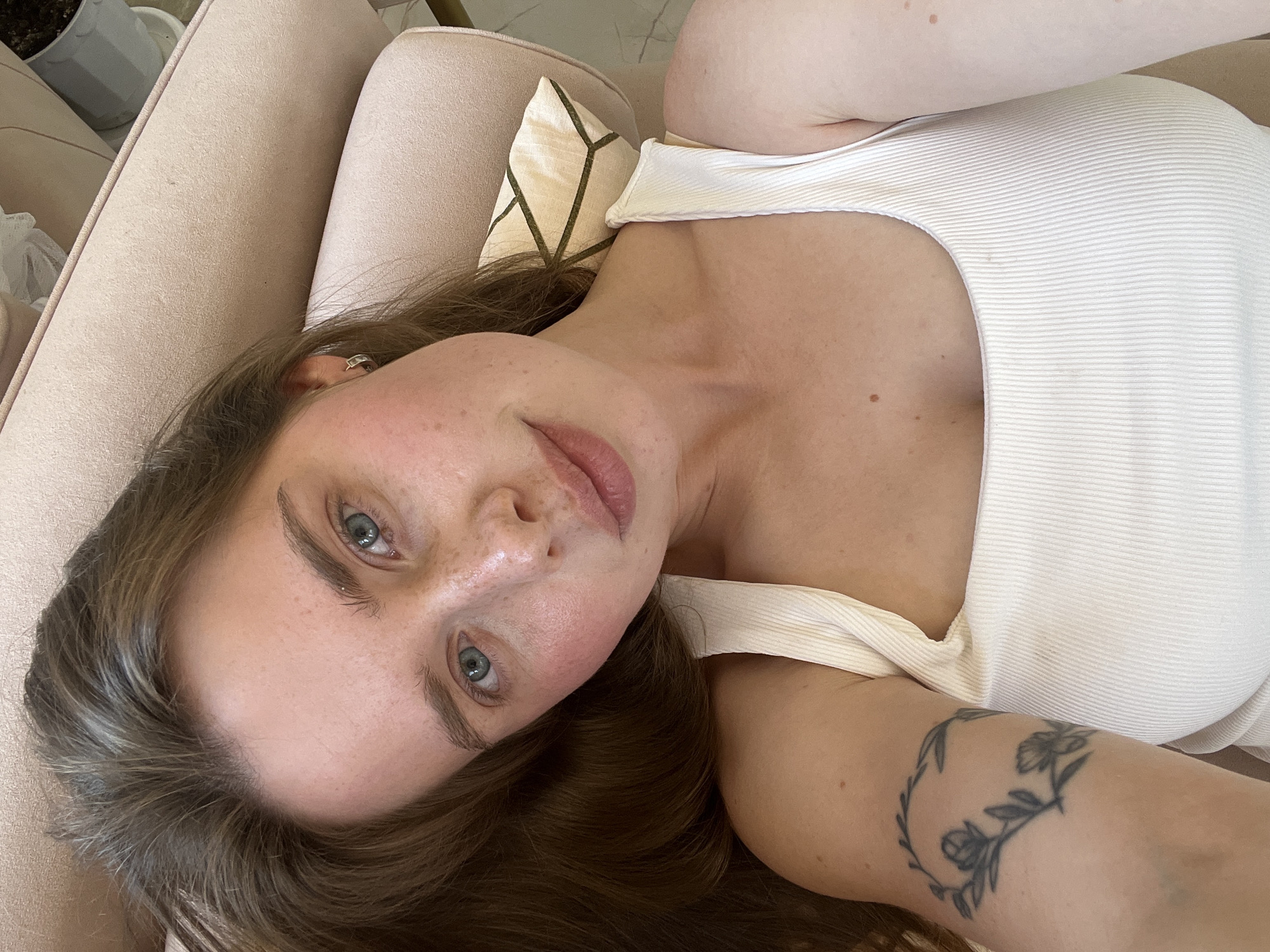 Personal photo session captured in Chaikovsky home