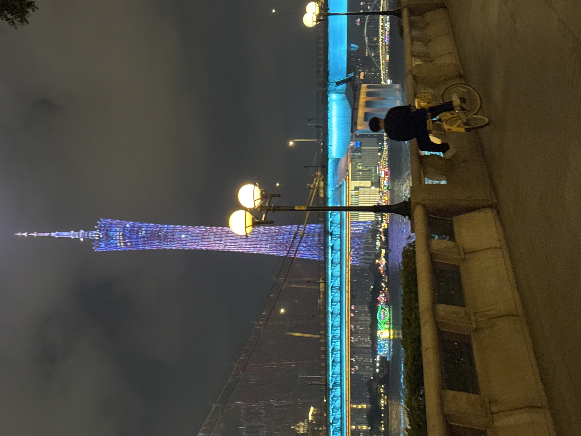Evening scenes captured across Tianhe District, Guangzhou