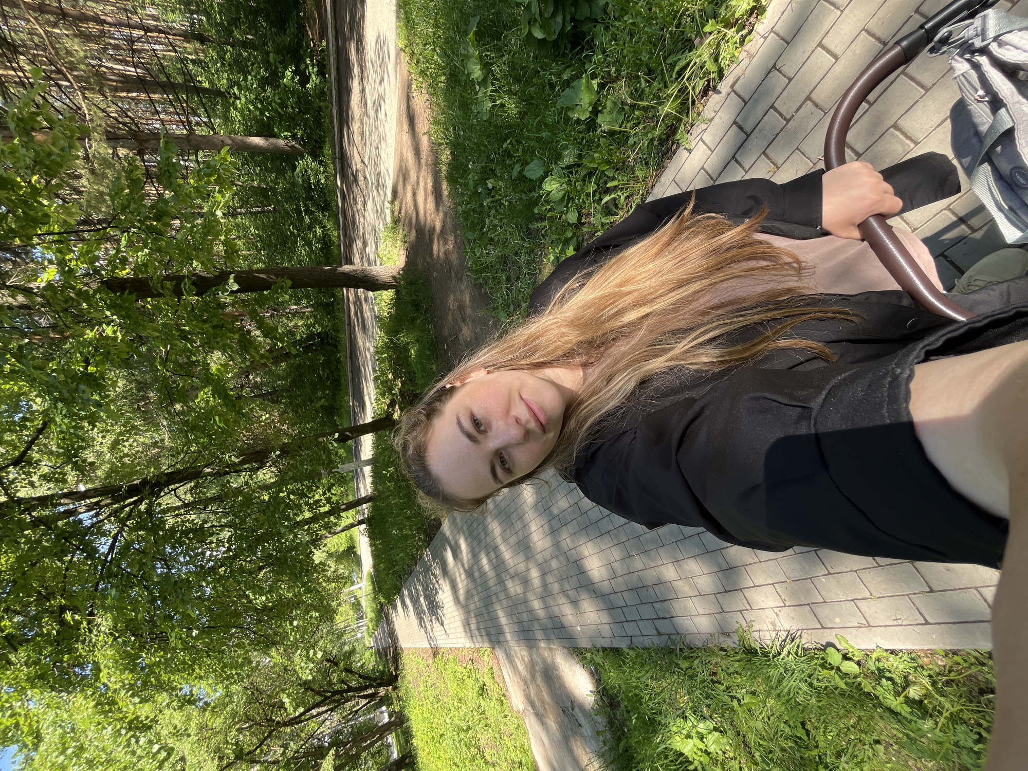 Young woman documents morning outing in Chaikovsky, Russia