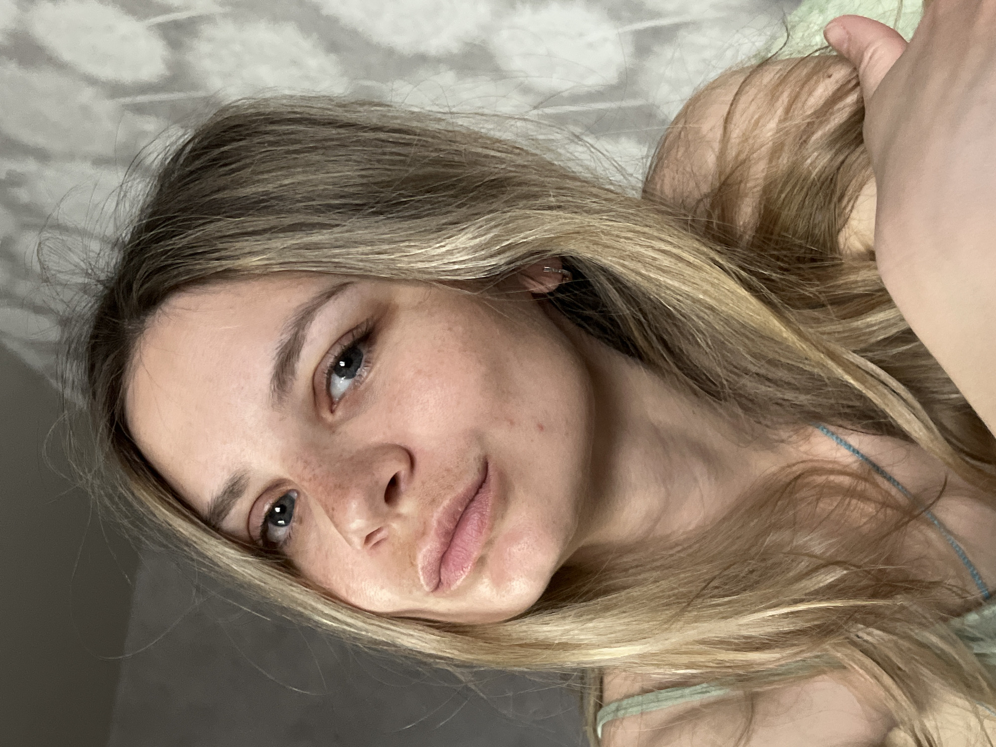 Morning portraits captured in Chaikovsky show residents, pet cat