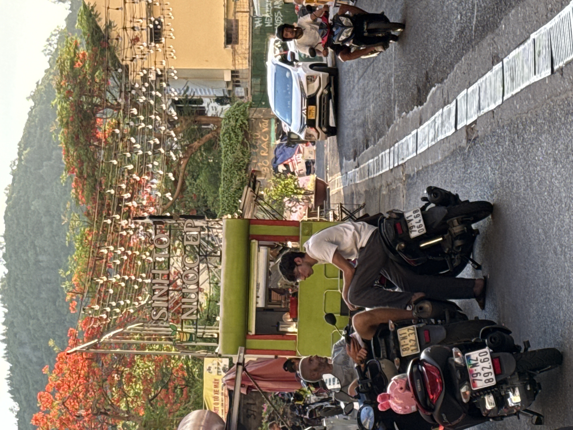 A busy morning slice of everyday life in Nha Trang