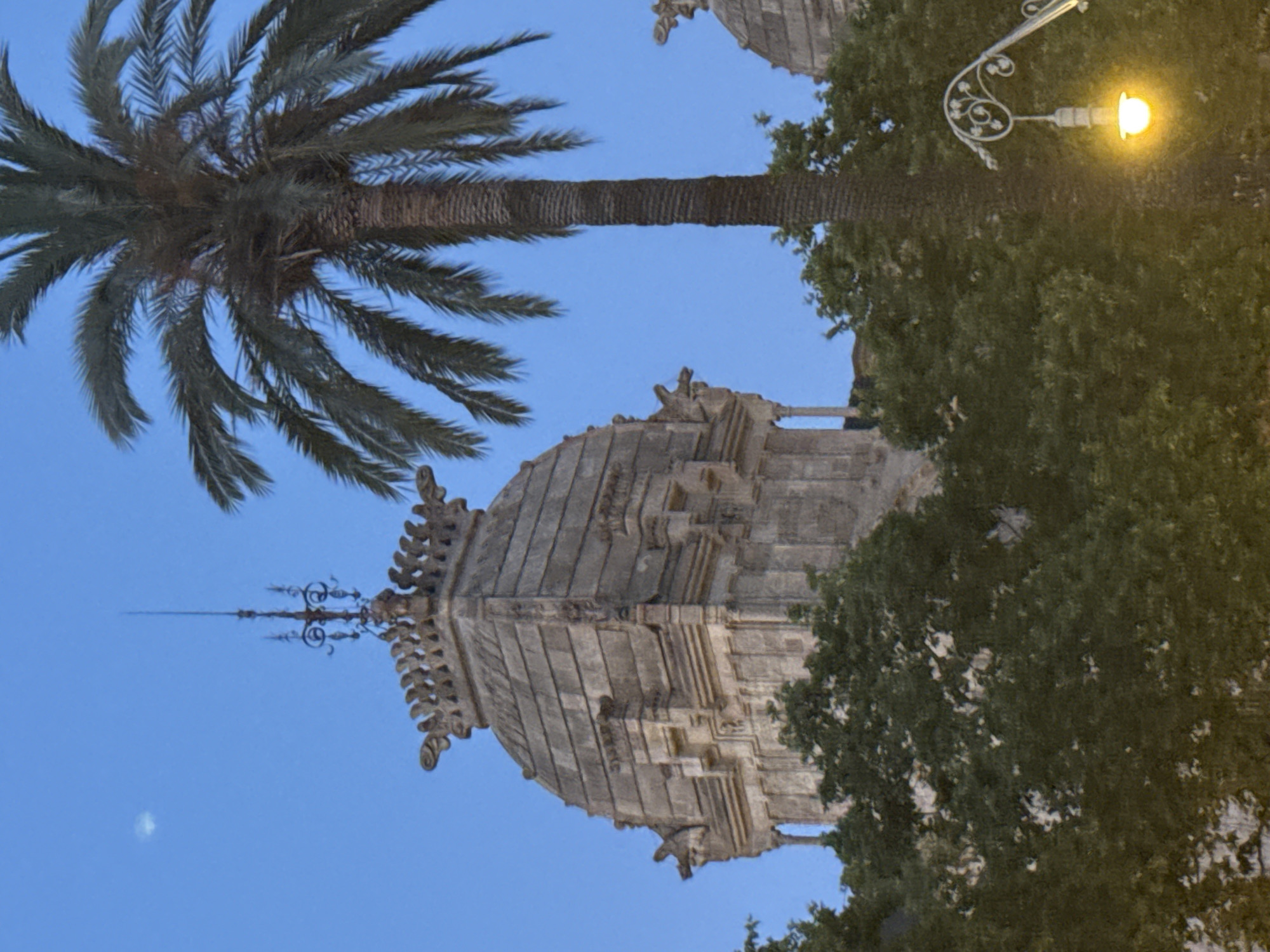 Barcelona's Arc de Triomf at blue hour, June 2026