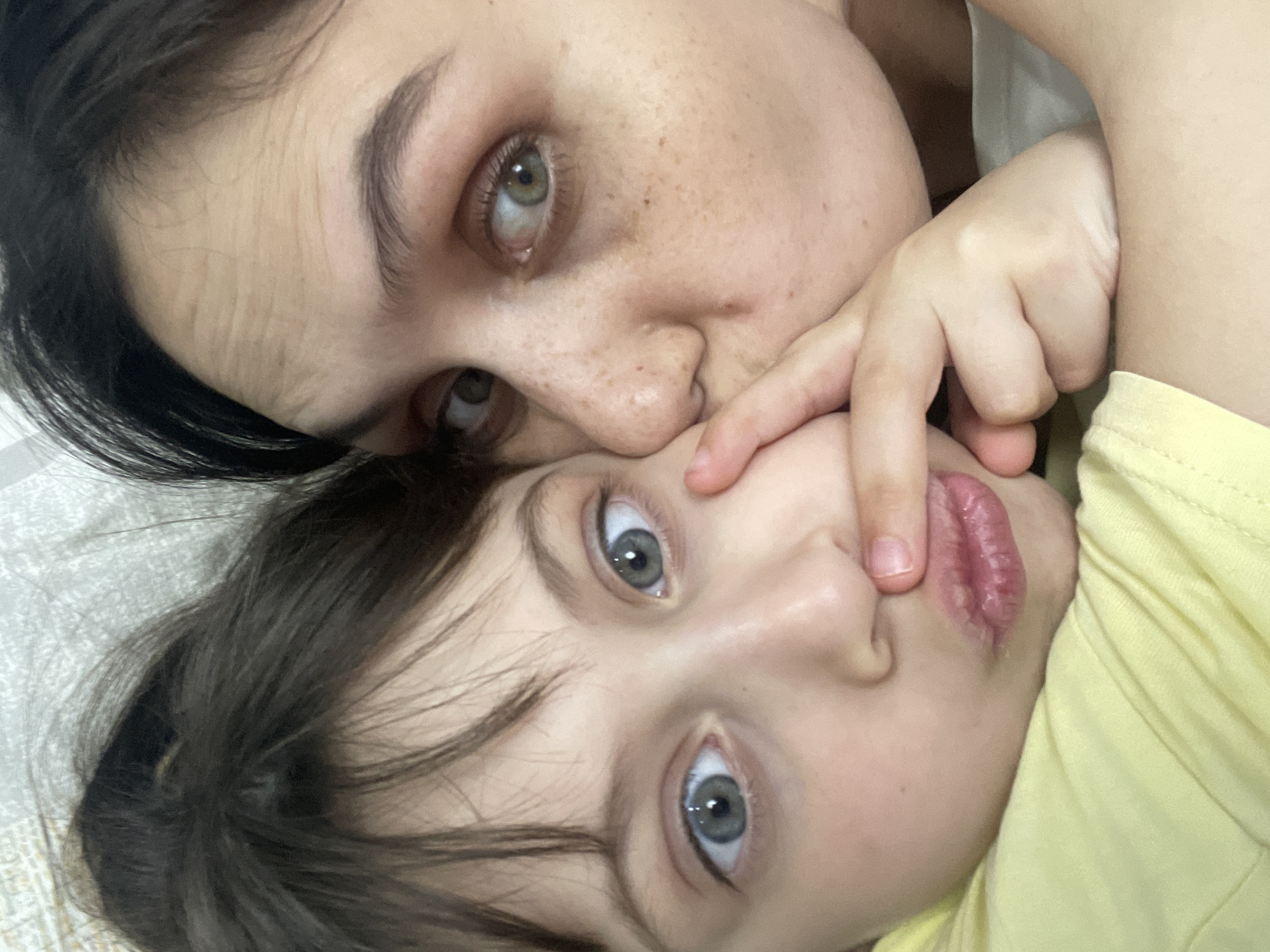 Quiet family moments captured indoors in Izhevsk