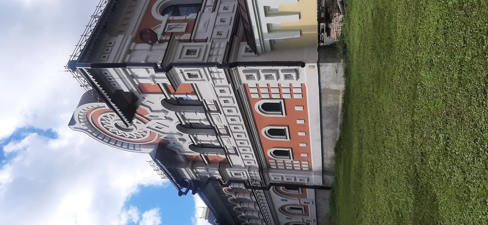 Exploring Moscow's churches, monastery grounds, and park scenery