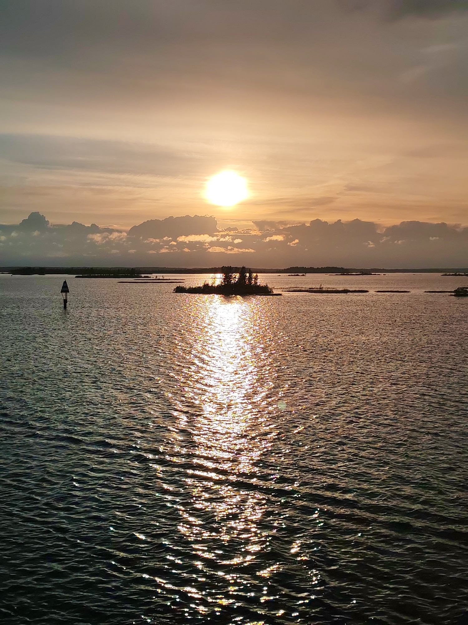 Sunset and maritime scenes documented near Bereg, Russia
