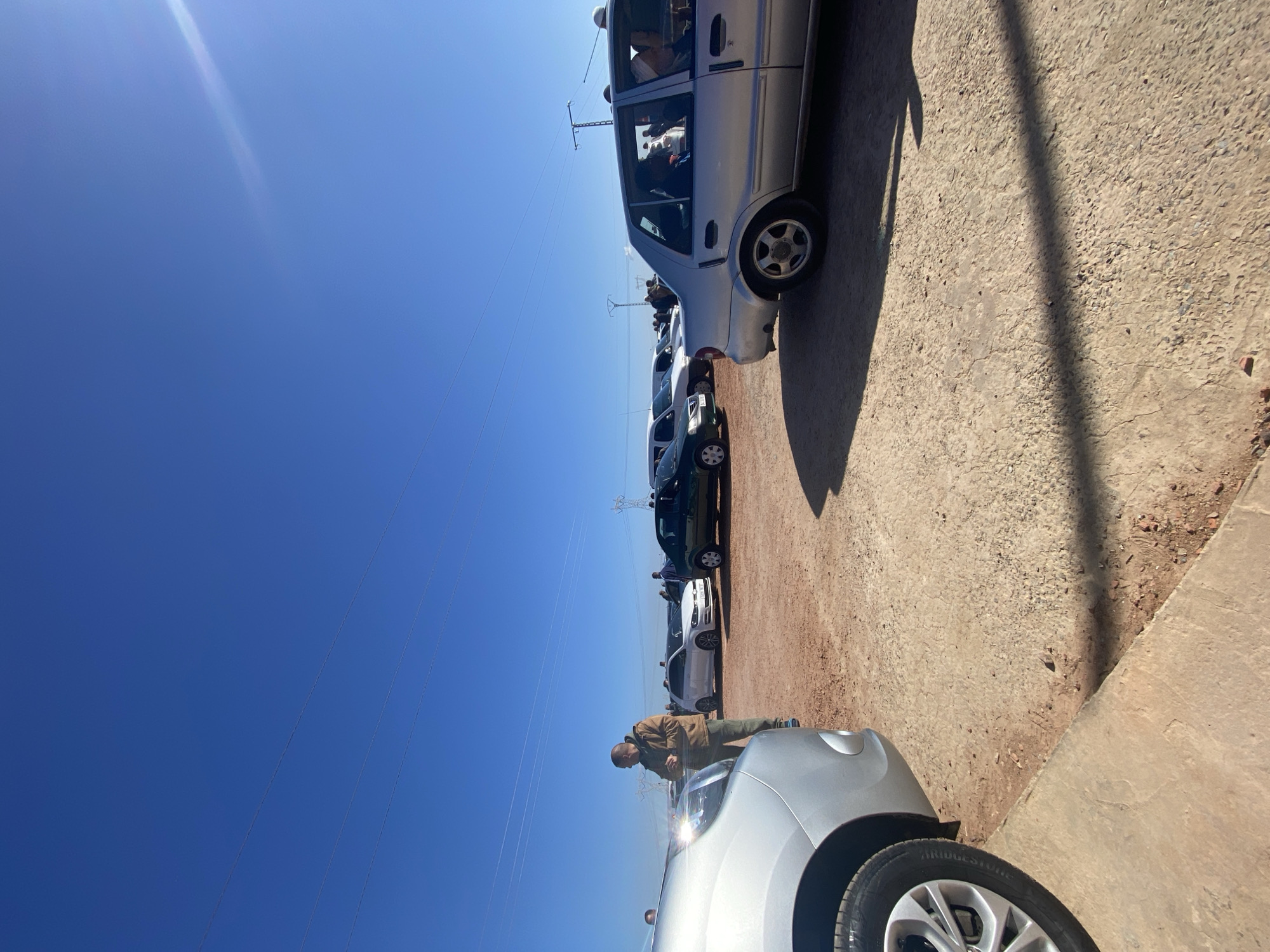 Car market gathering draws crowd in Ben Freha, Algeria