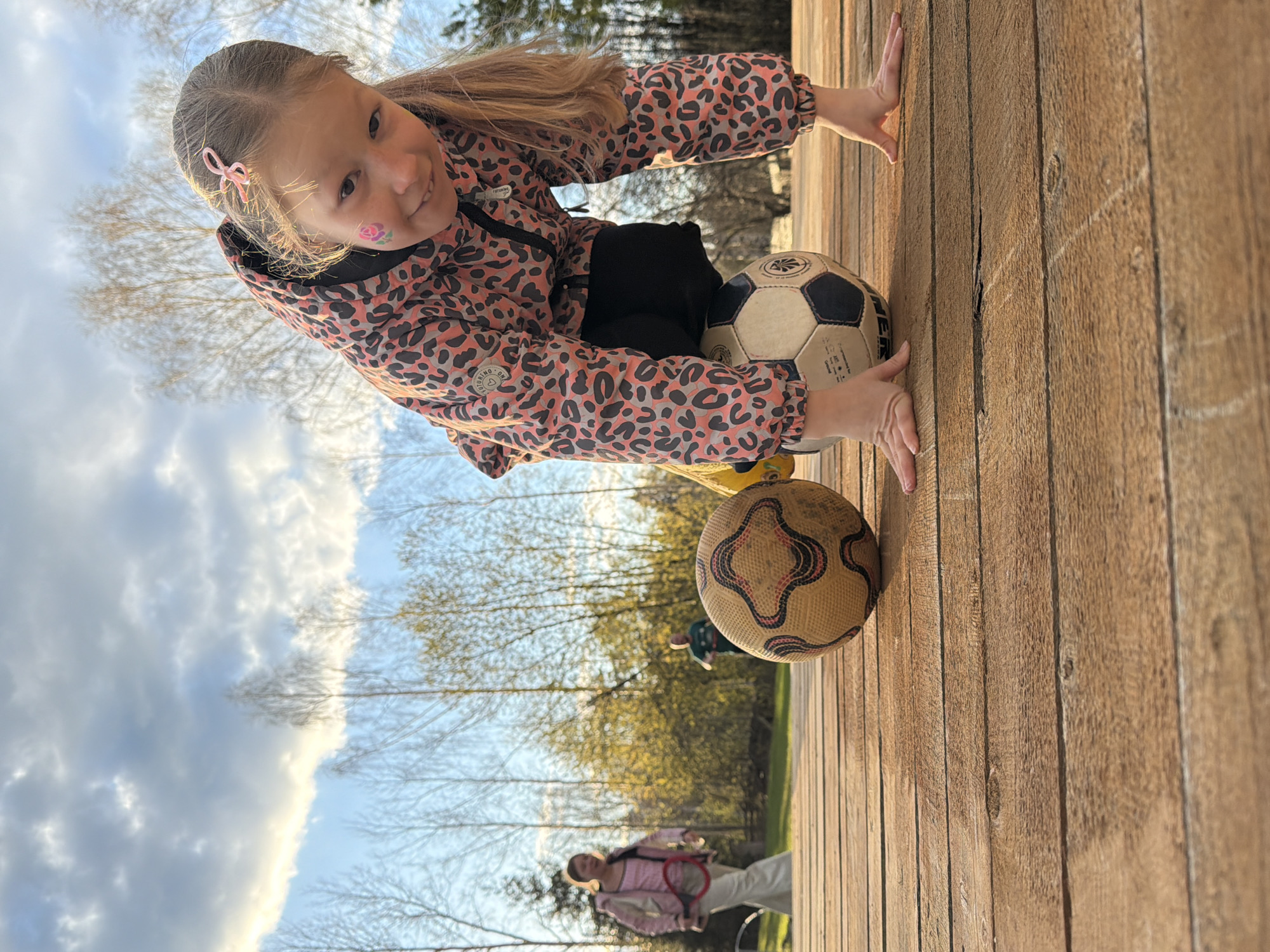 Spring afternoon family time documented in Markovo, Russia