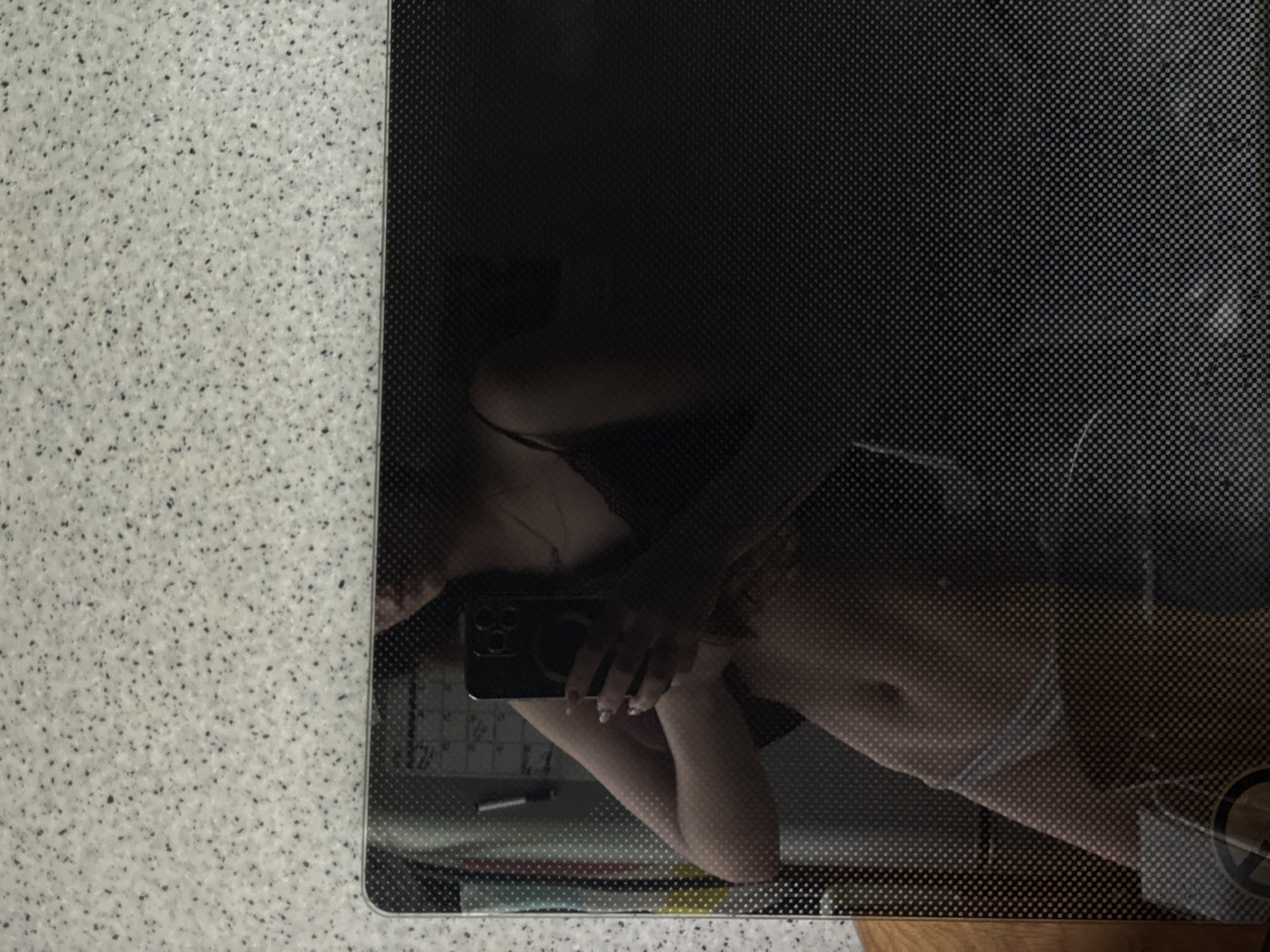Morning selfie and fruit arrangement captured in Saint Petersburg apartment