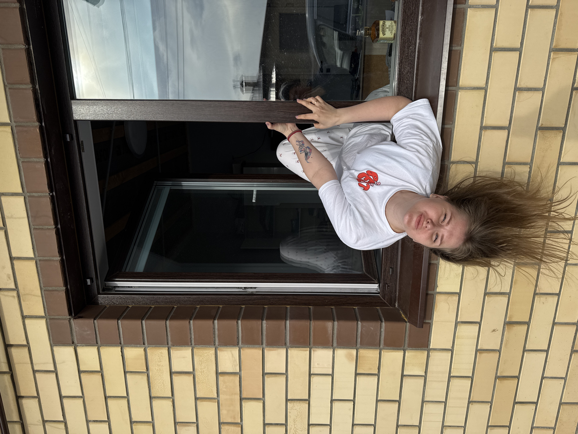 Casual morning moments observed at Russian residential building