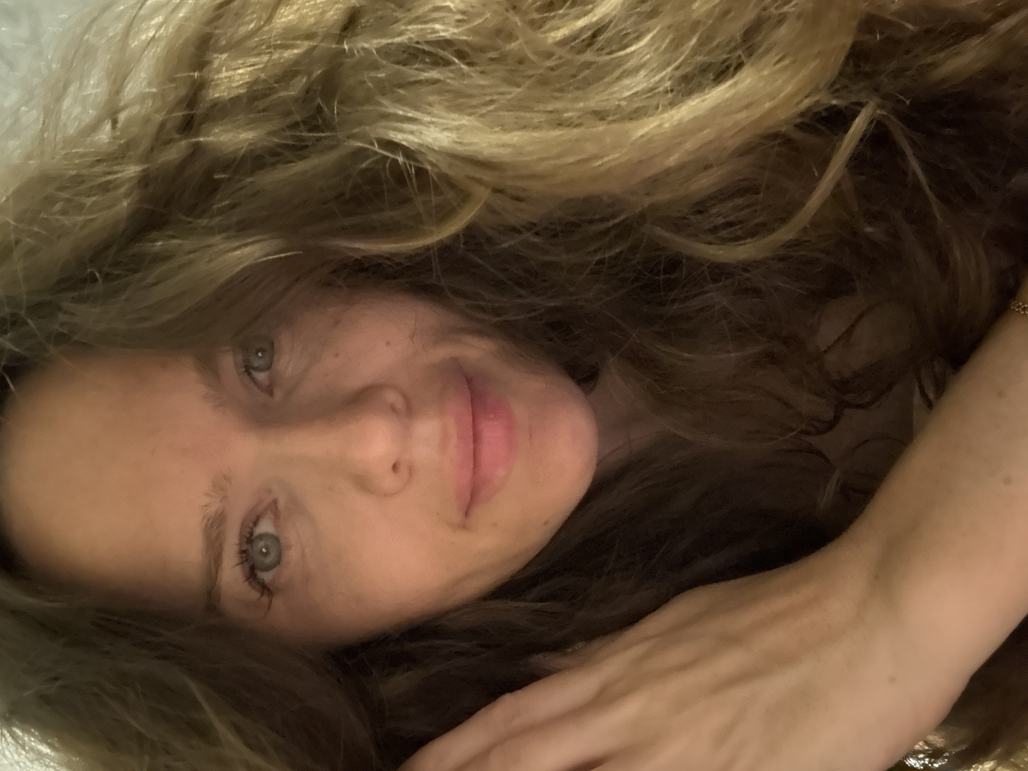 Quiet evening self-portraits from a bedroom in Dolgoprudny