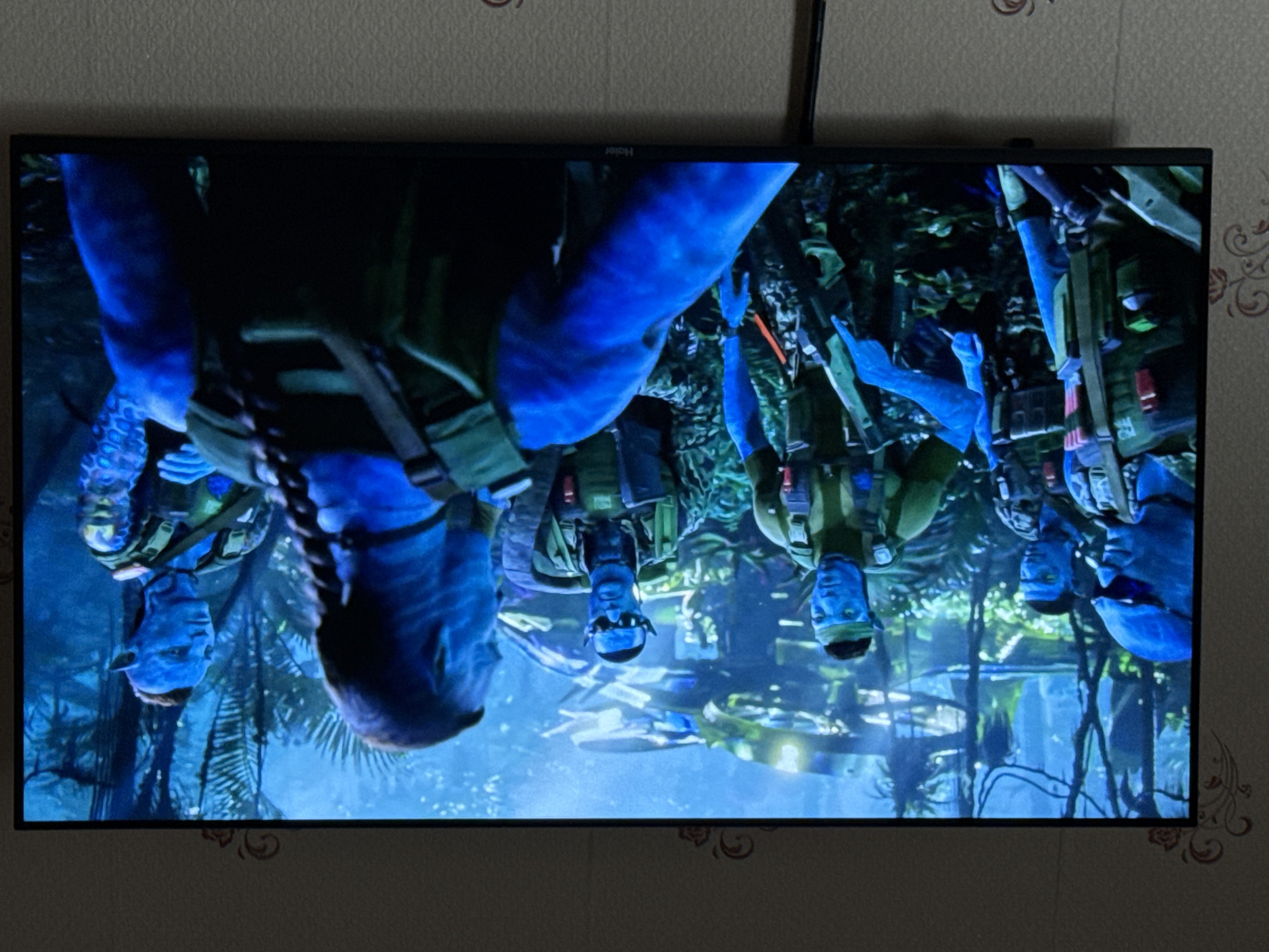 TV displays Avatar movie with rotated image in Perm
