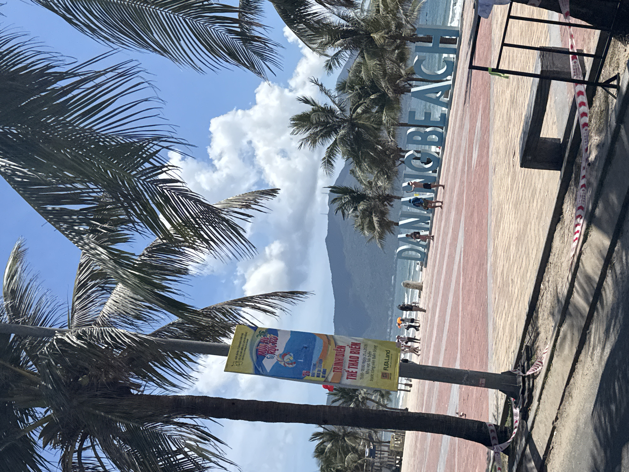 Photograph captured at Da Nang Beach, Vietnam