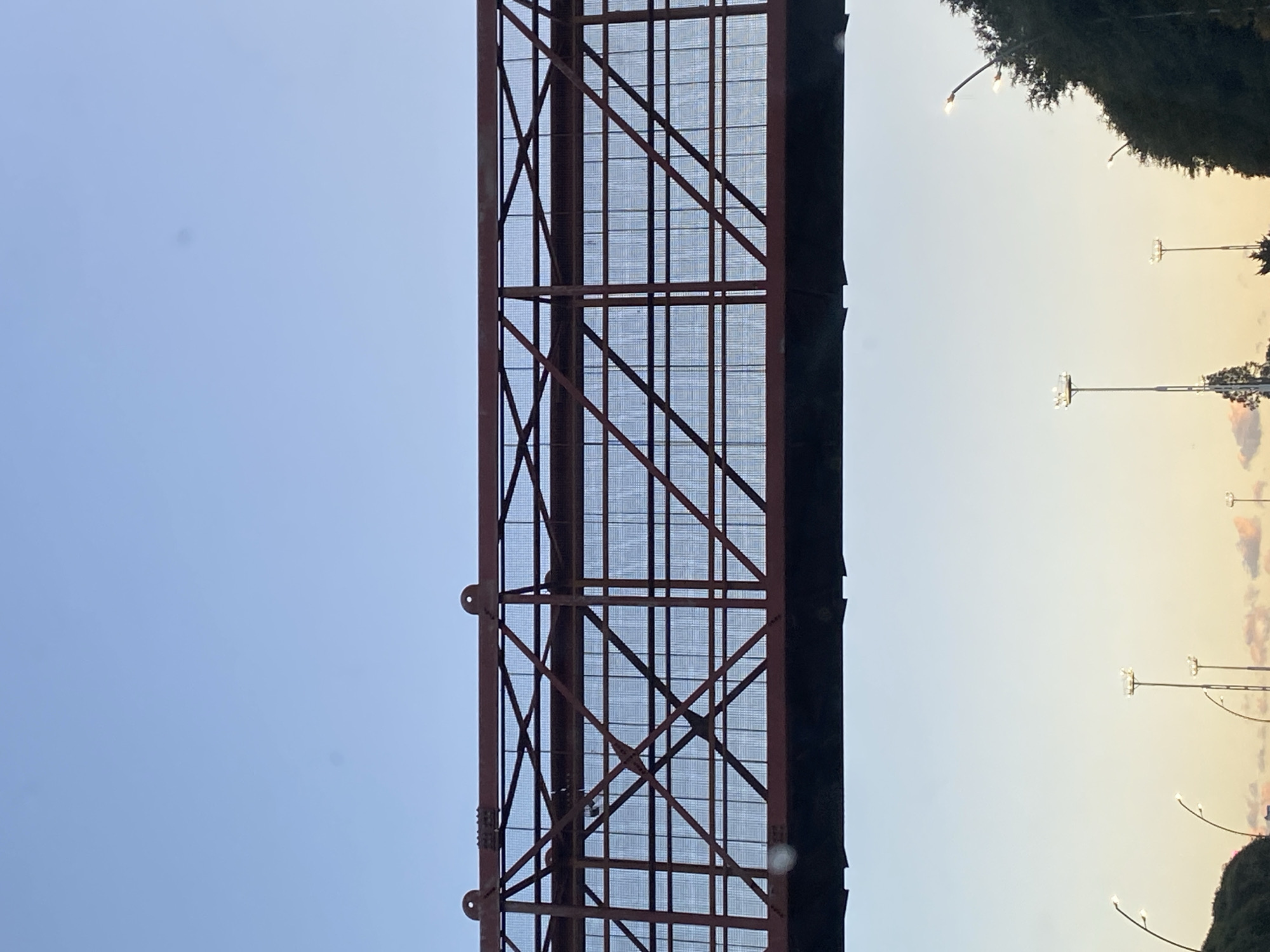 Rusted metal framework structure observed in Buenos Aires