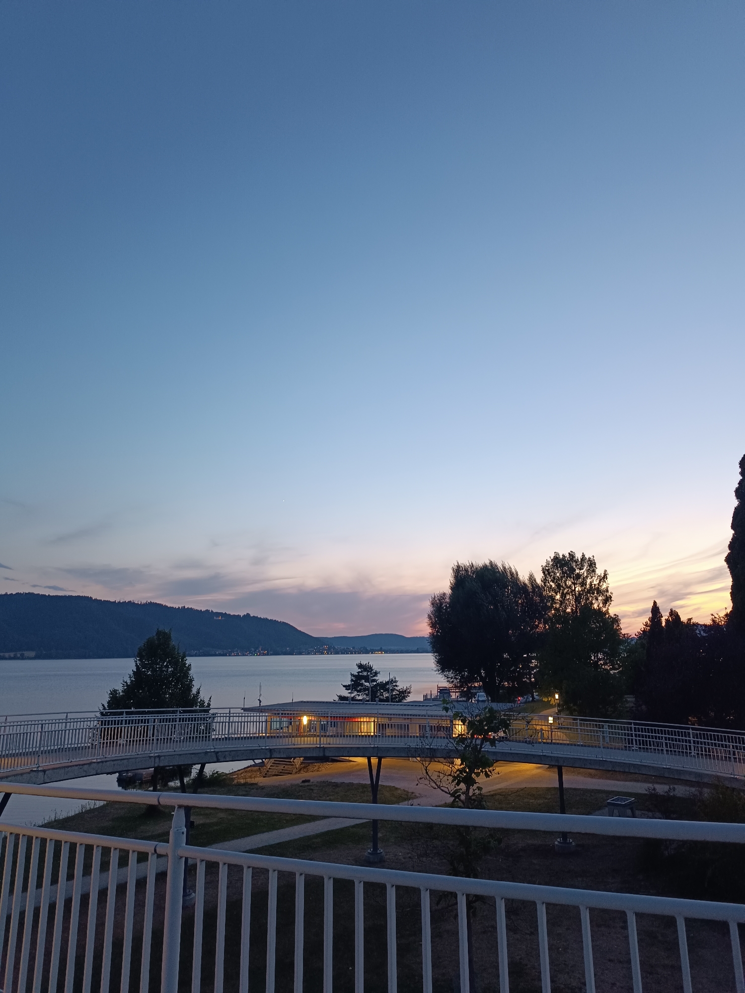 Dusk settles over Sipplingen roads and open sky