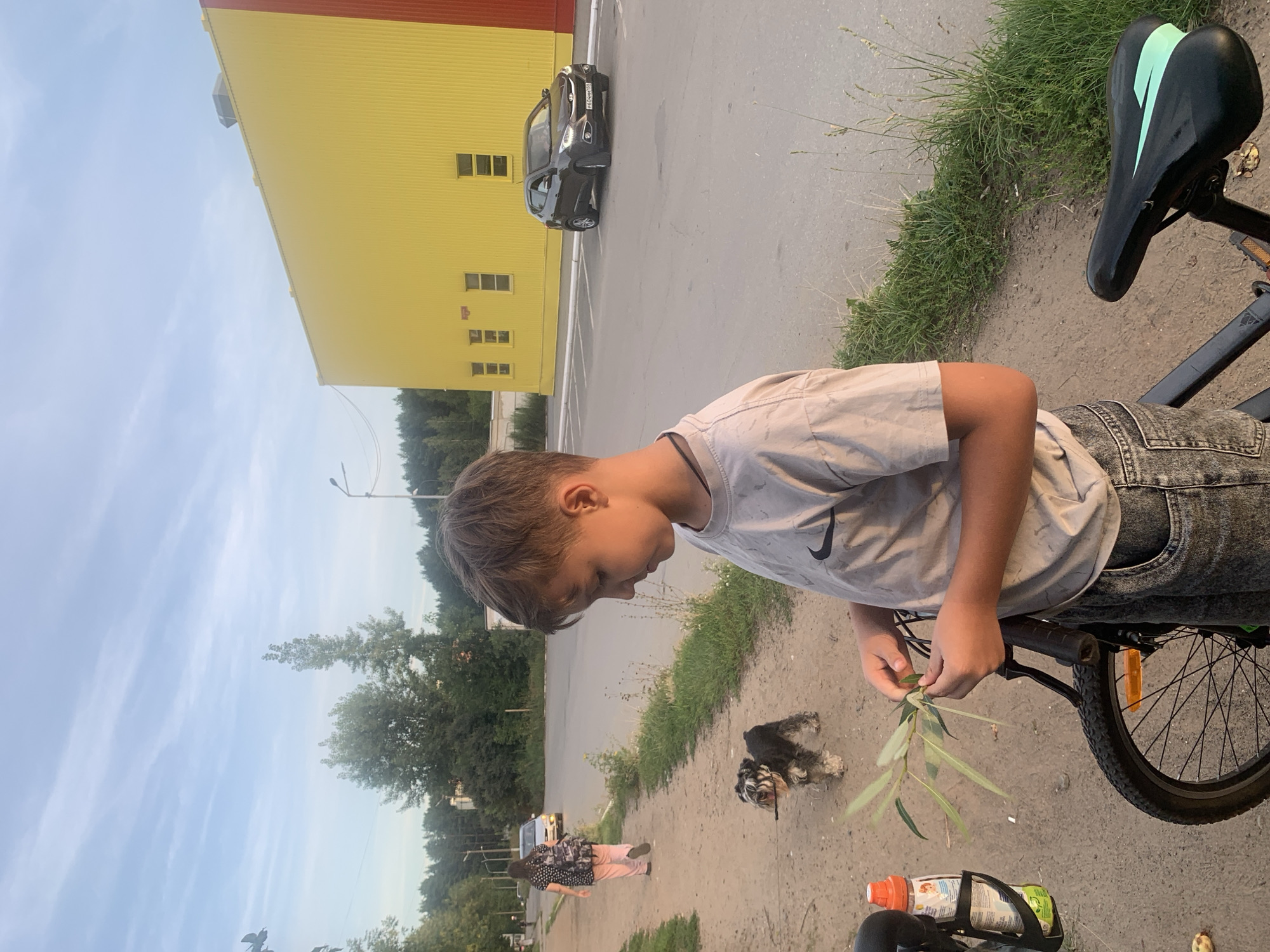 A lazy summer afternoon out and about in Chaikovsky