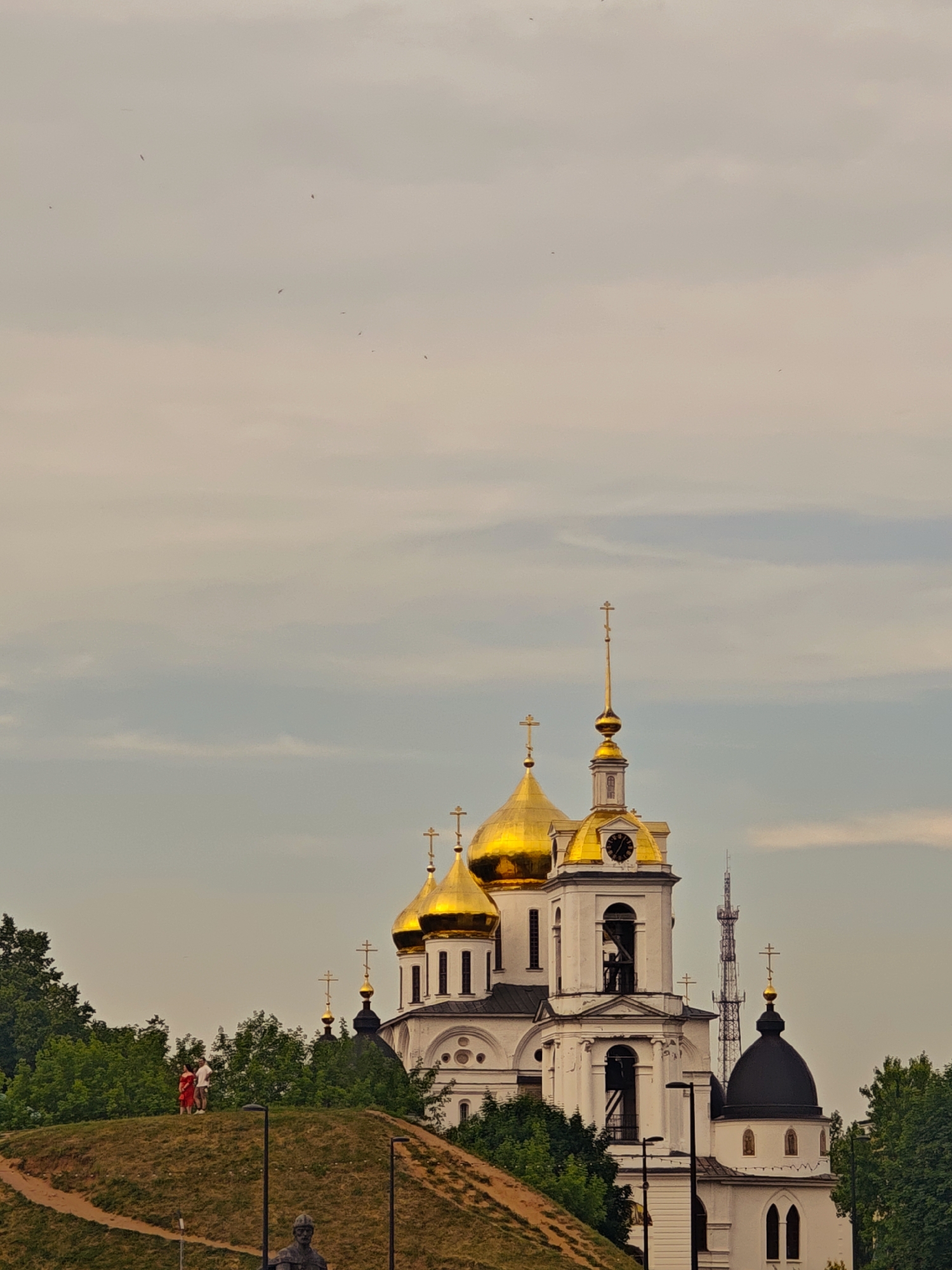 Afternoon stroll through central Dmitrov captured in four scenes