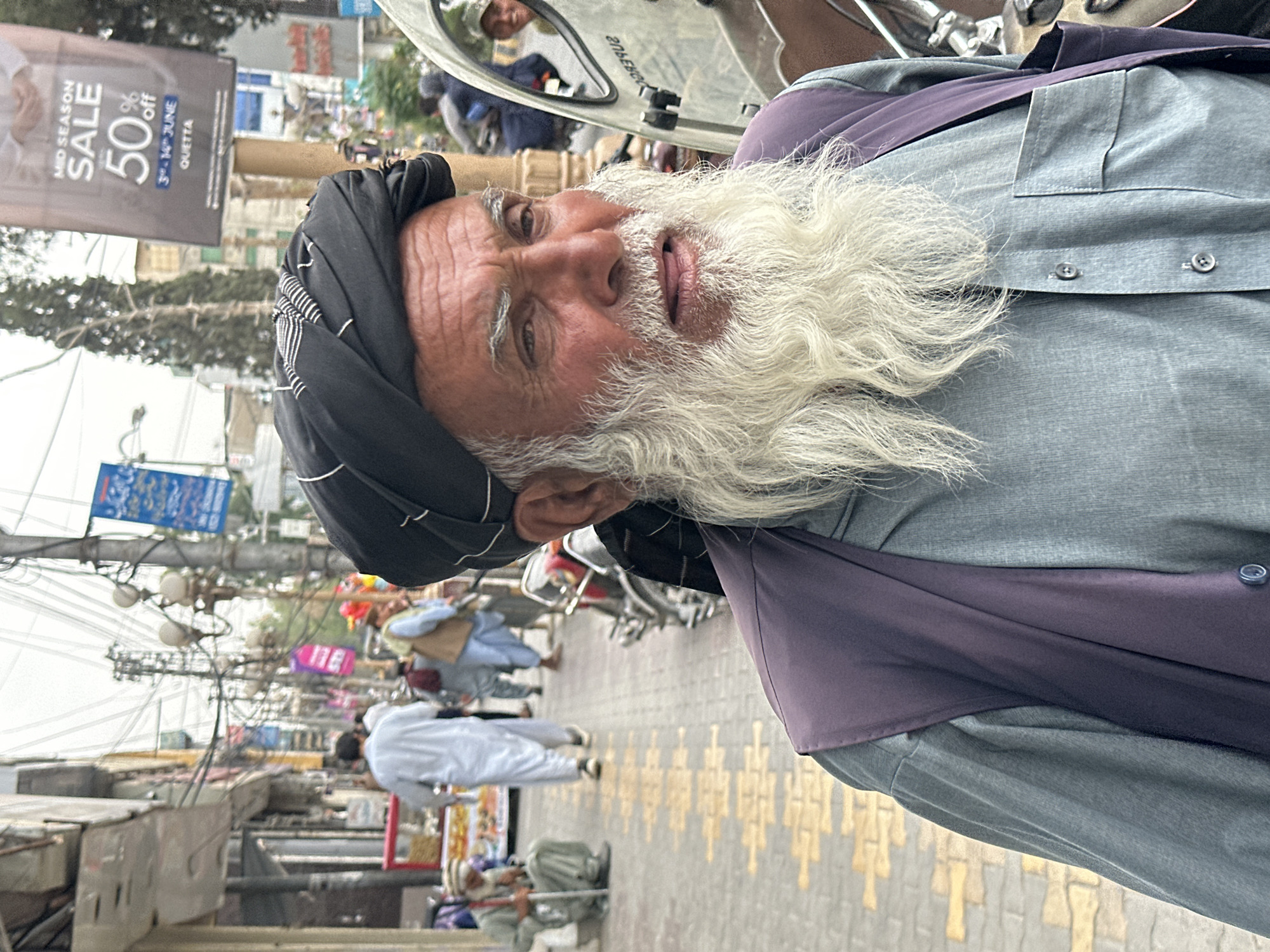 Everyday street life in Quetta, captured in minutes