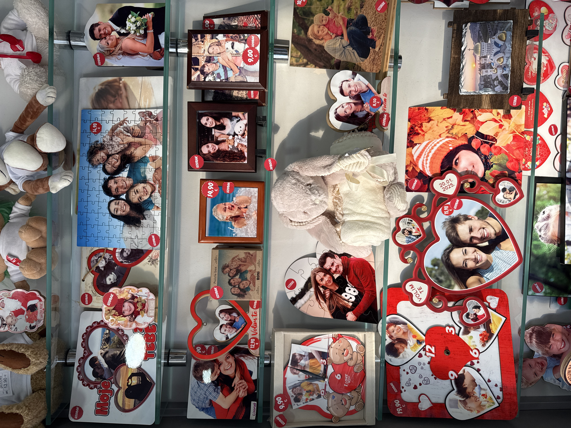 Street scenes and local commerce documented in Bar, Montenegro