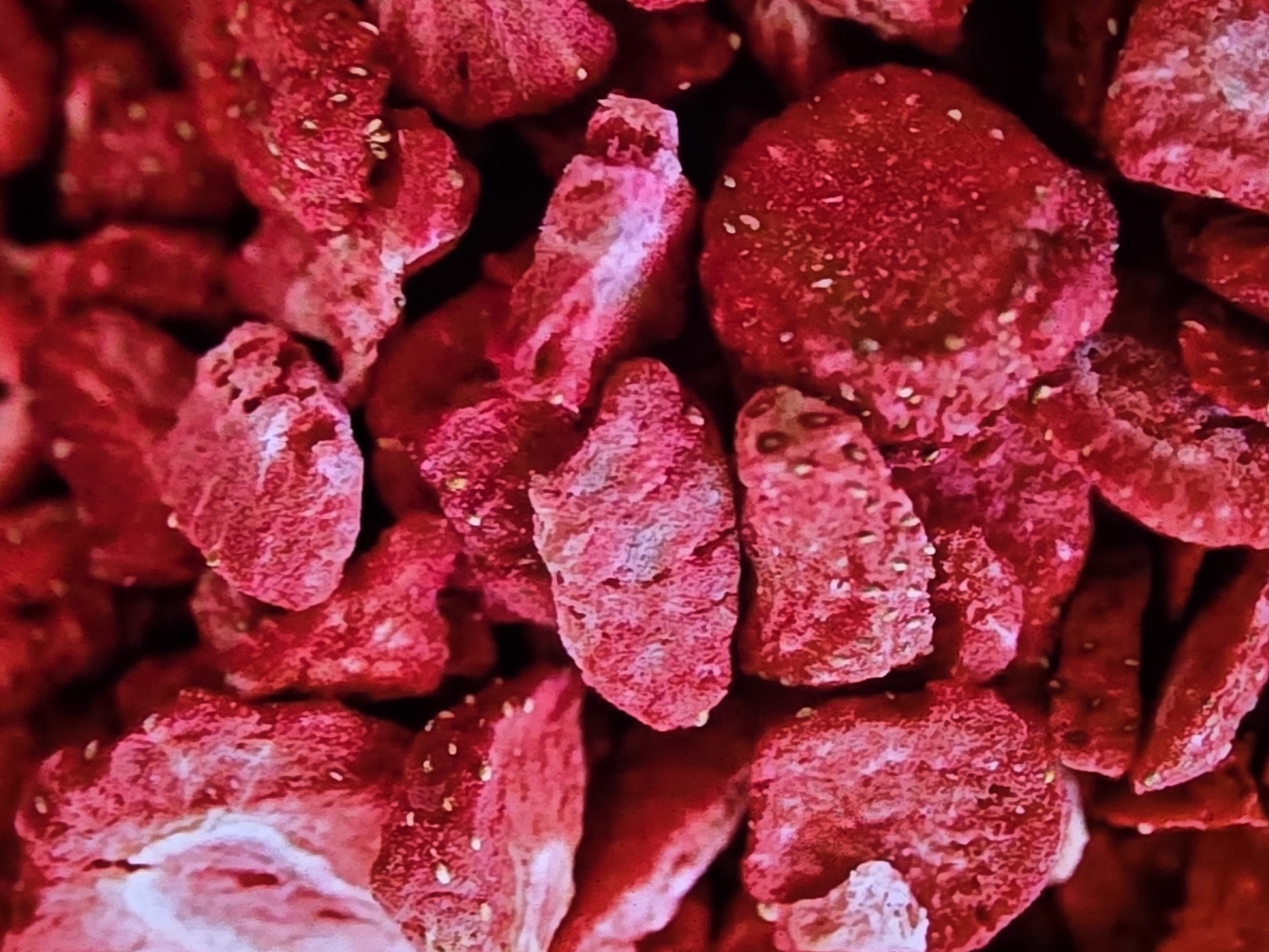 Fruit dehydrating session in Voluntari captures harvest to dried goods