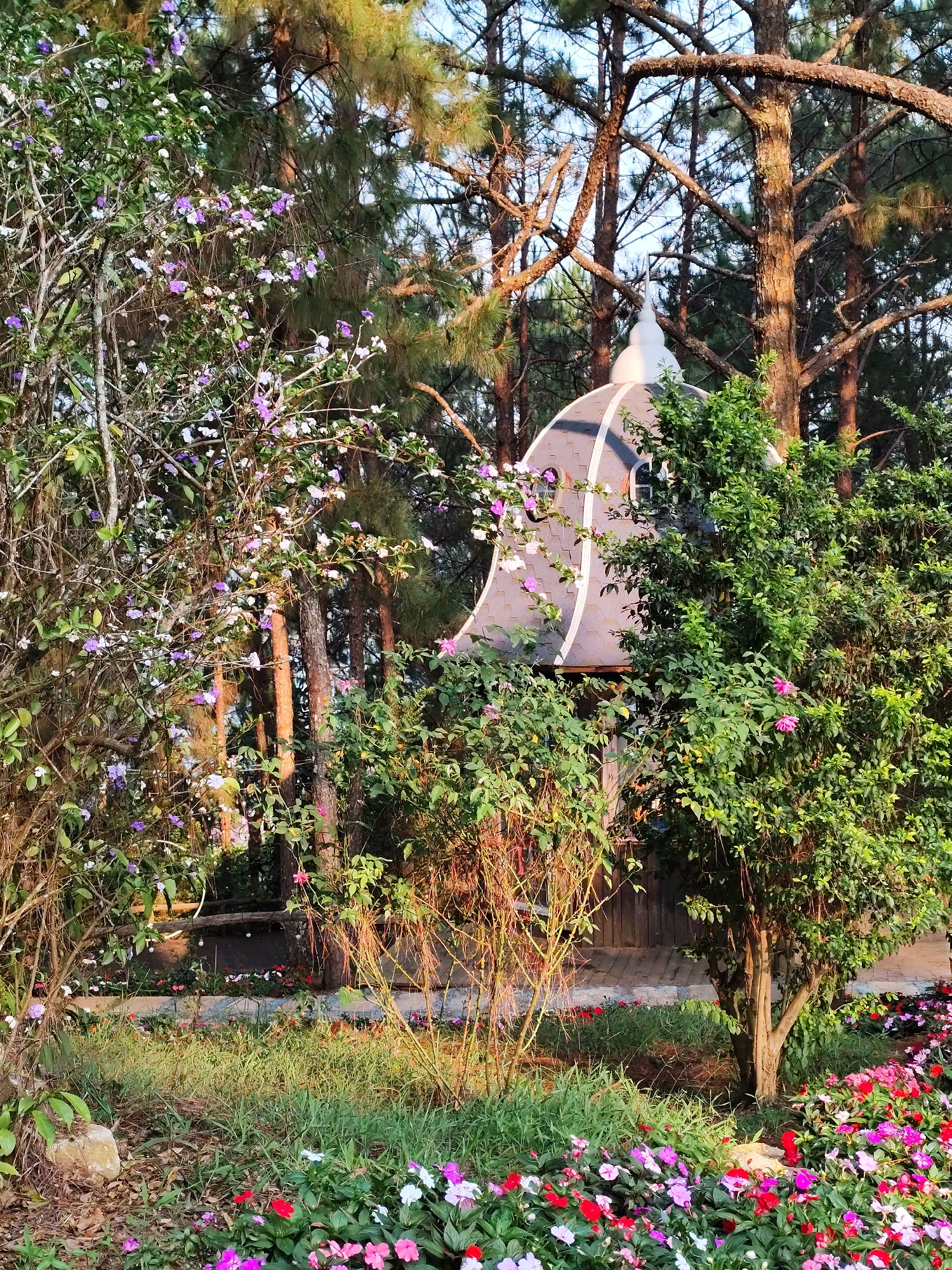 Tourists document Lavender Dalat resort attractions in Vietnam