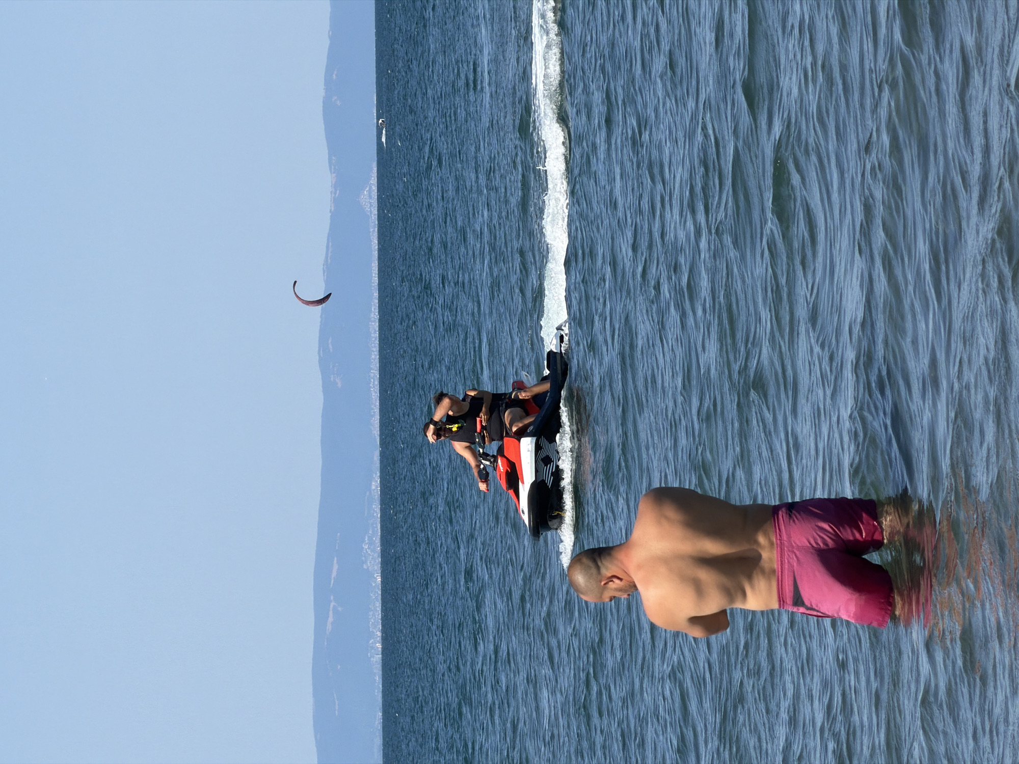 Sunny afternoon at Atiya's beach, swimming and relaxing