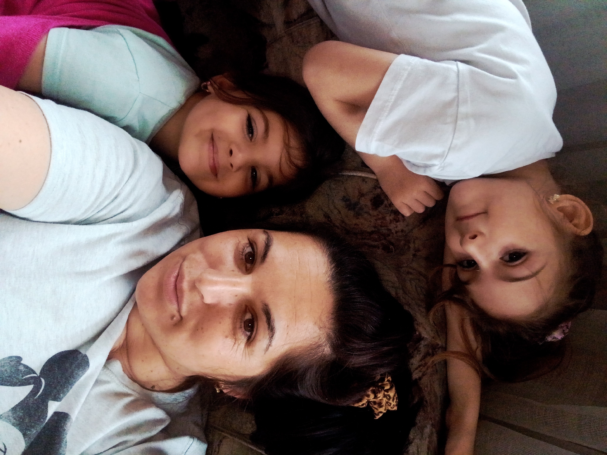 Family photo session captured in Bulgarian home