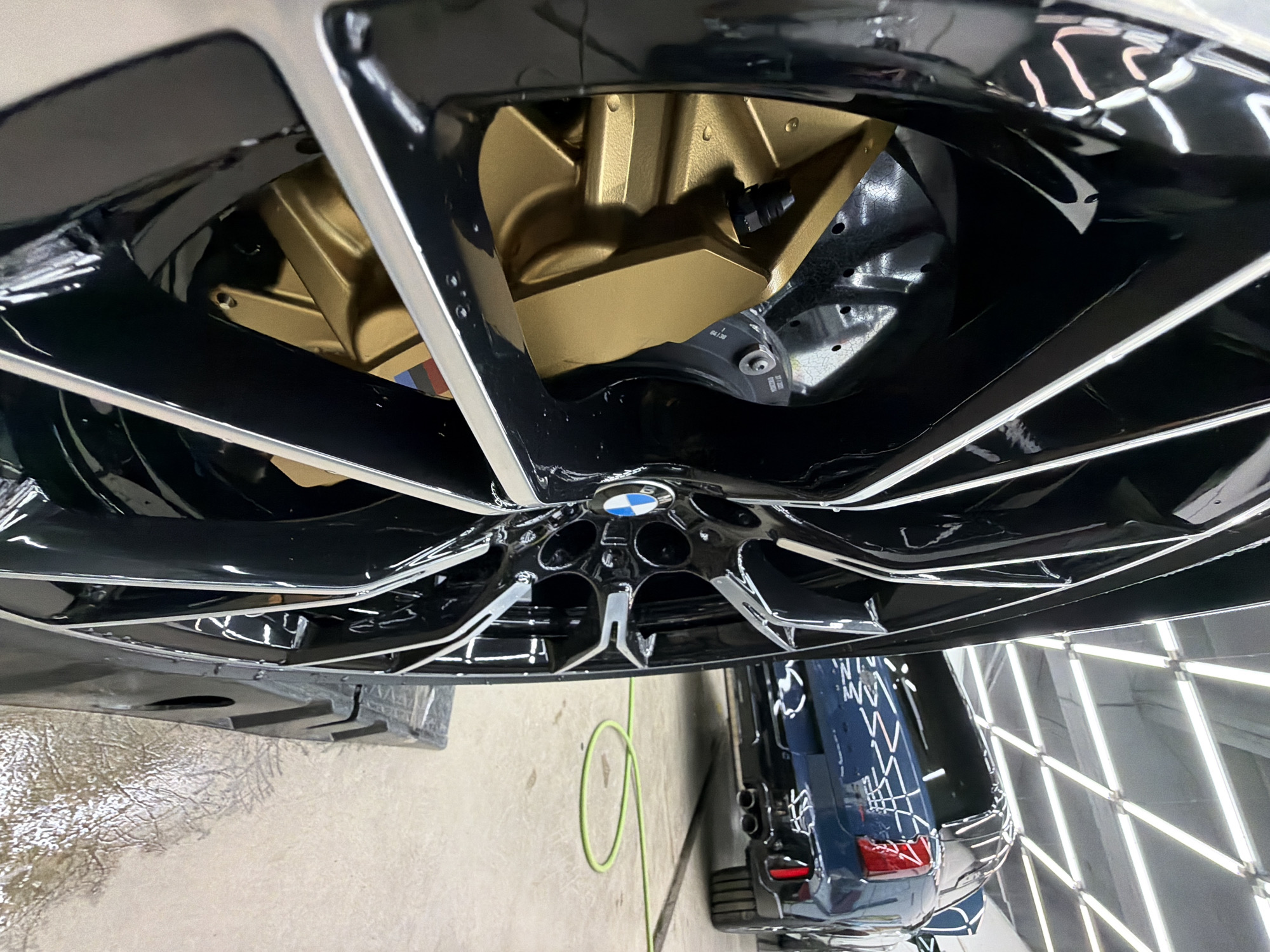 PPF installation and detailing work underway at Krasnoyarsk auto shop