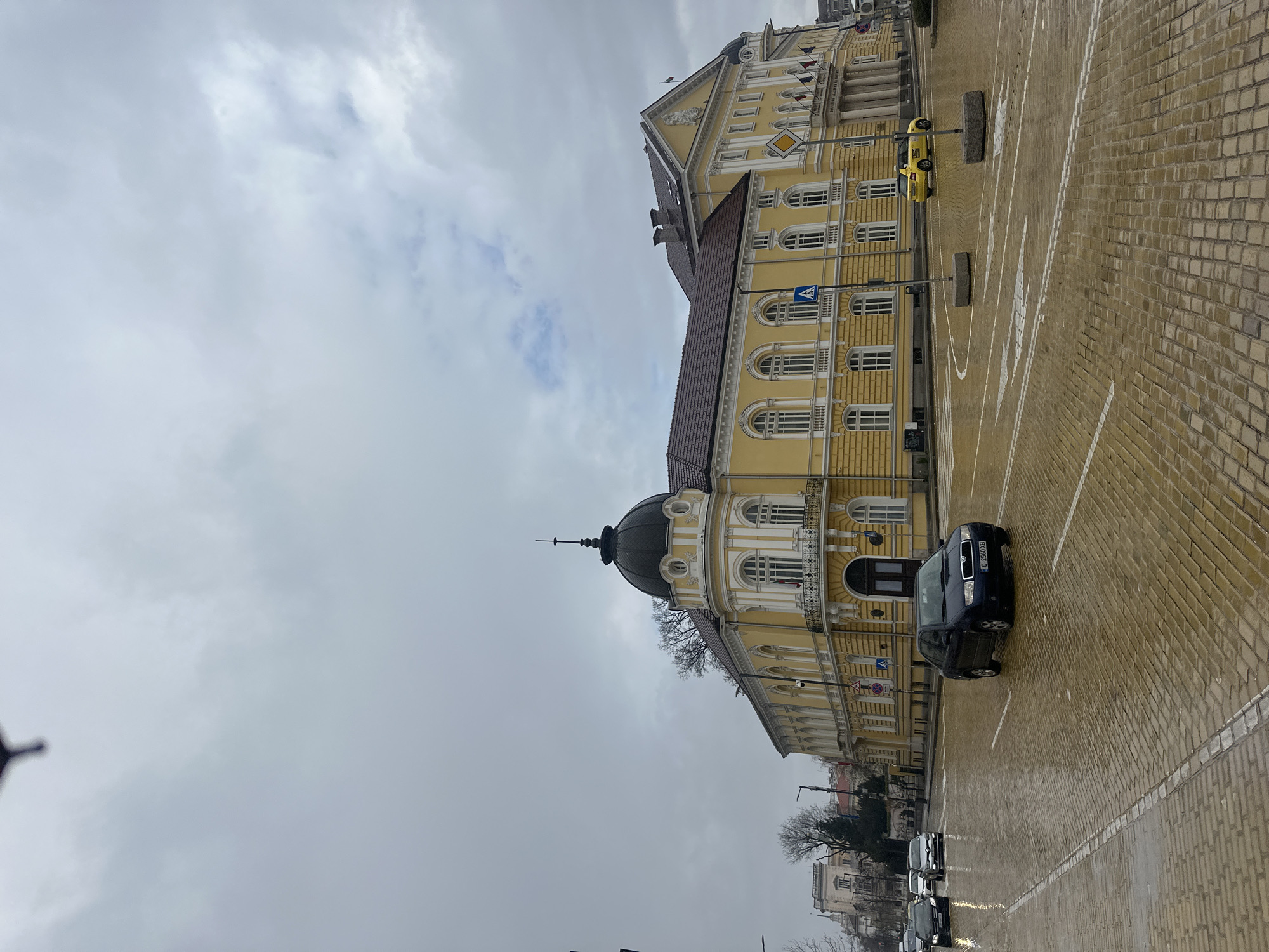 Morning rain scenes captured near Bulgaria's National Assembly building