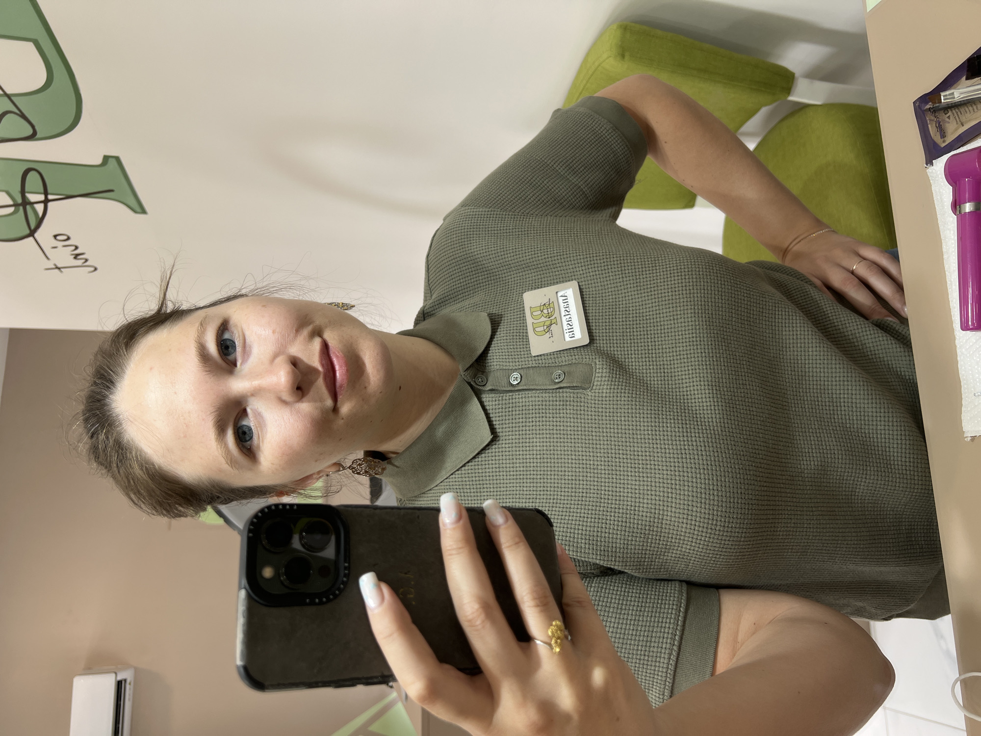 Woman documents café visit with selfies in Podgorica