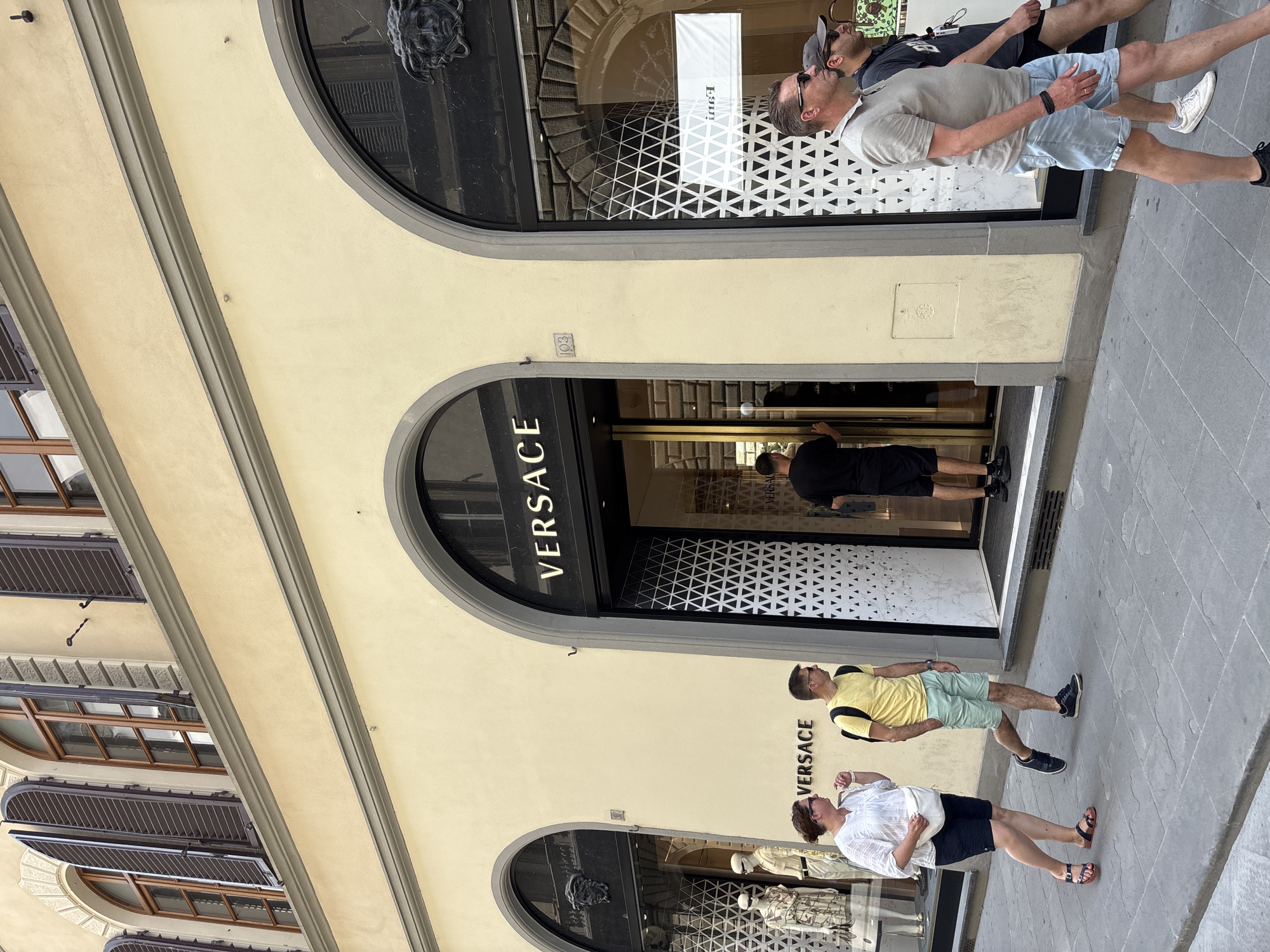 Daily life scenes documented across Florence city center