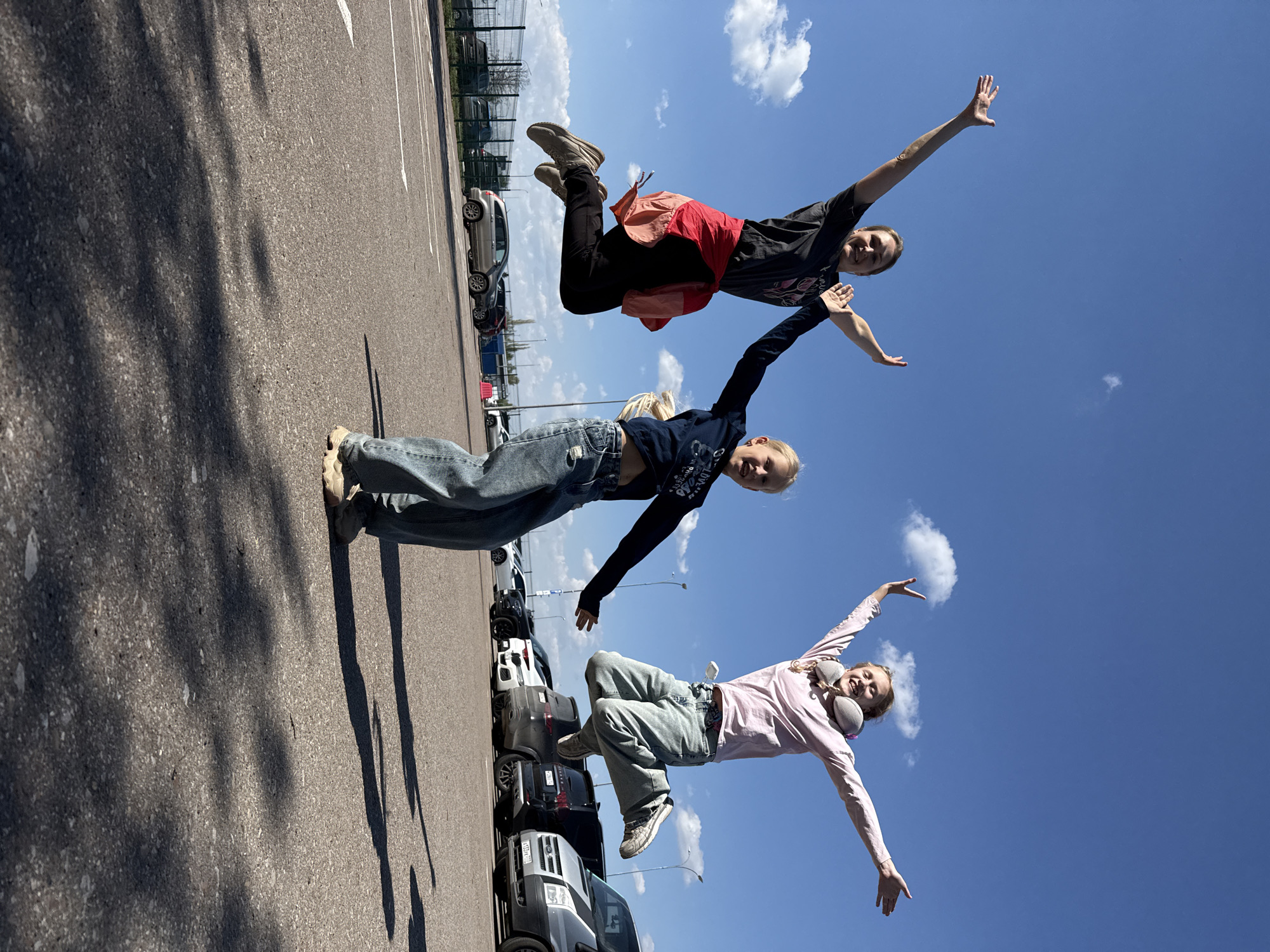 Three people captured jumping in Ufa parking lot