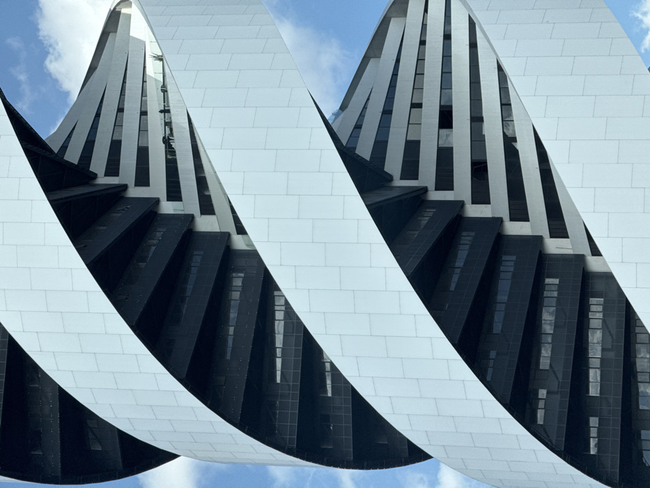 Modern spiral building observed in Tlaxcalancingo, Mexico