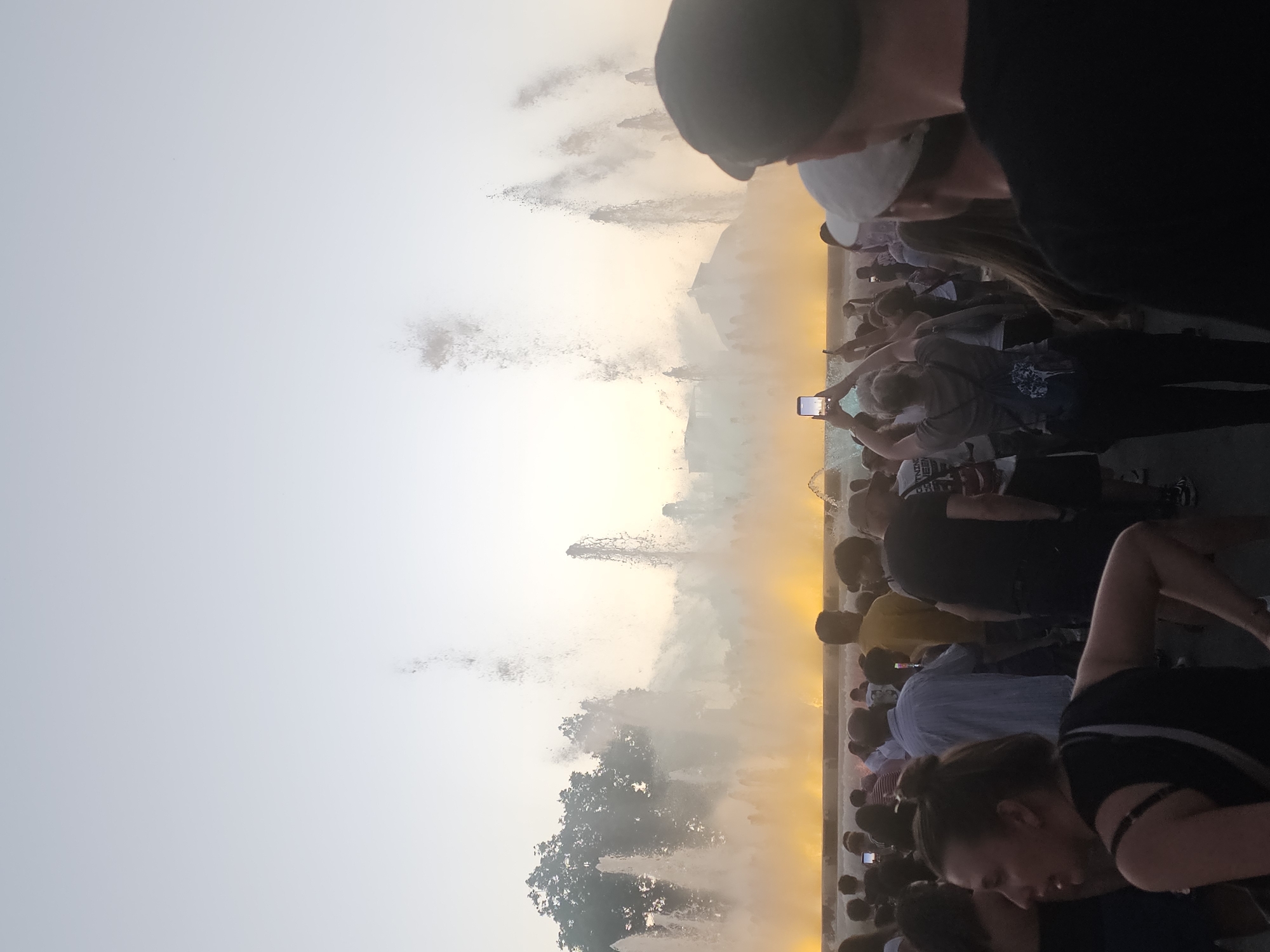 Magic Fountain light show draws crowds at Montjuïc, Barcelona