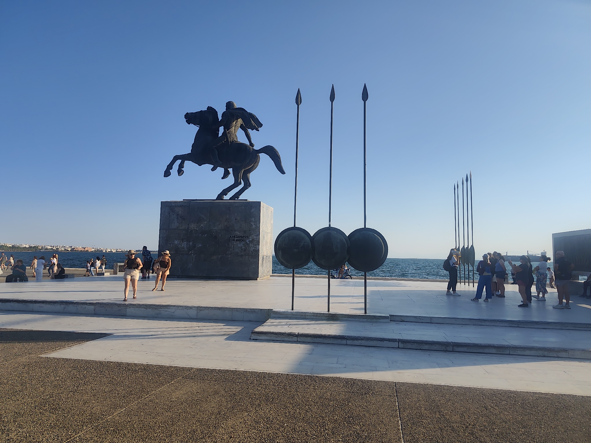 Afternoon along Thessaloniki's waterfront and landmarks