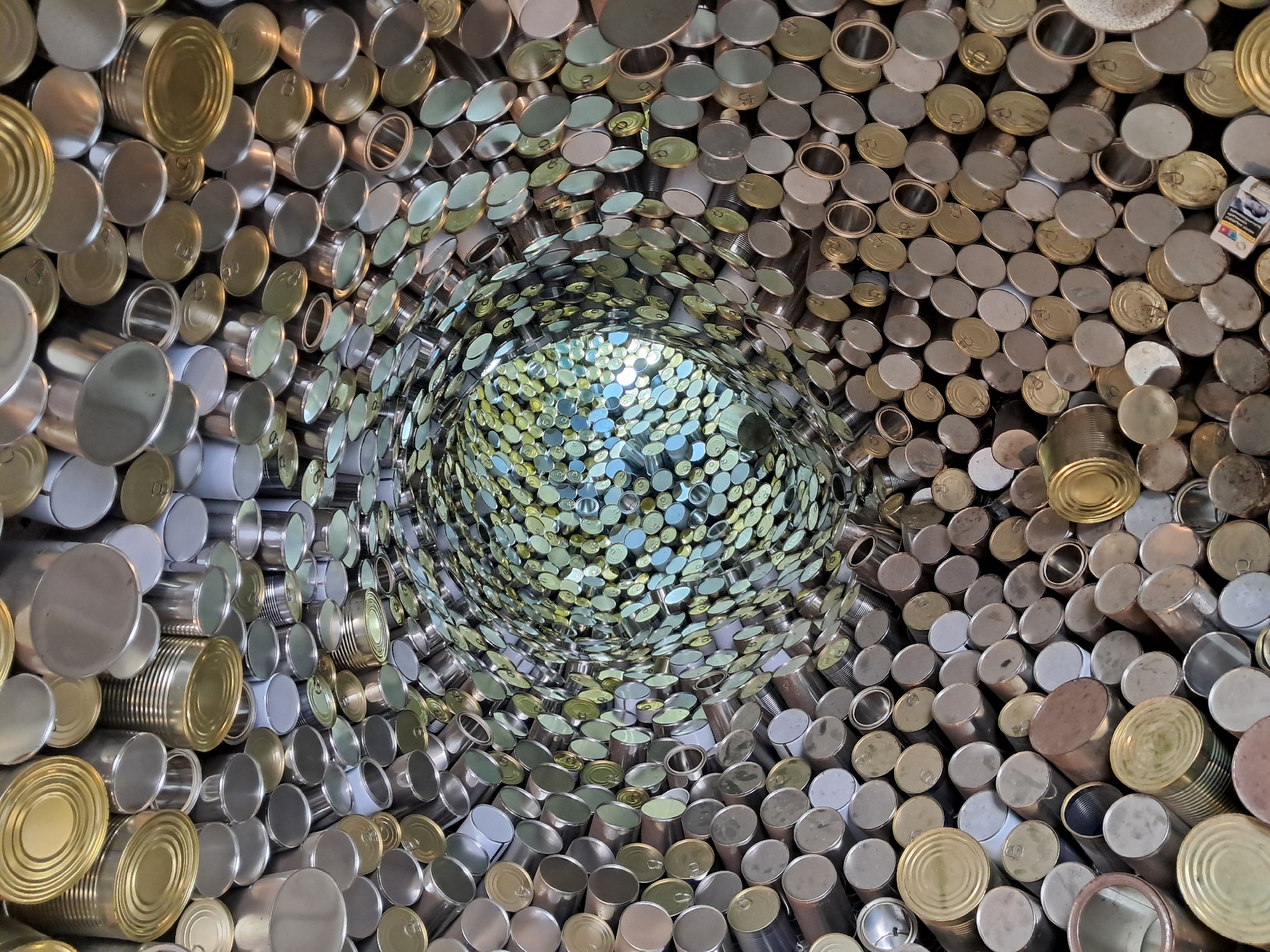 Tin can art installation creates tunnel structure in Gabrovo