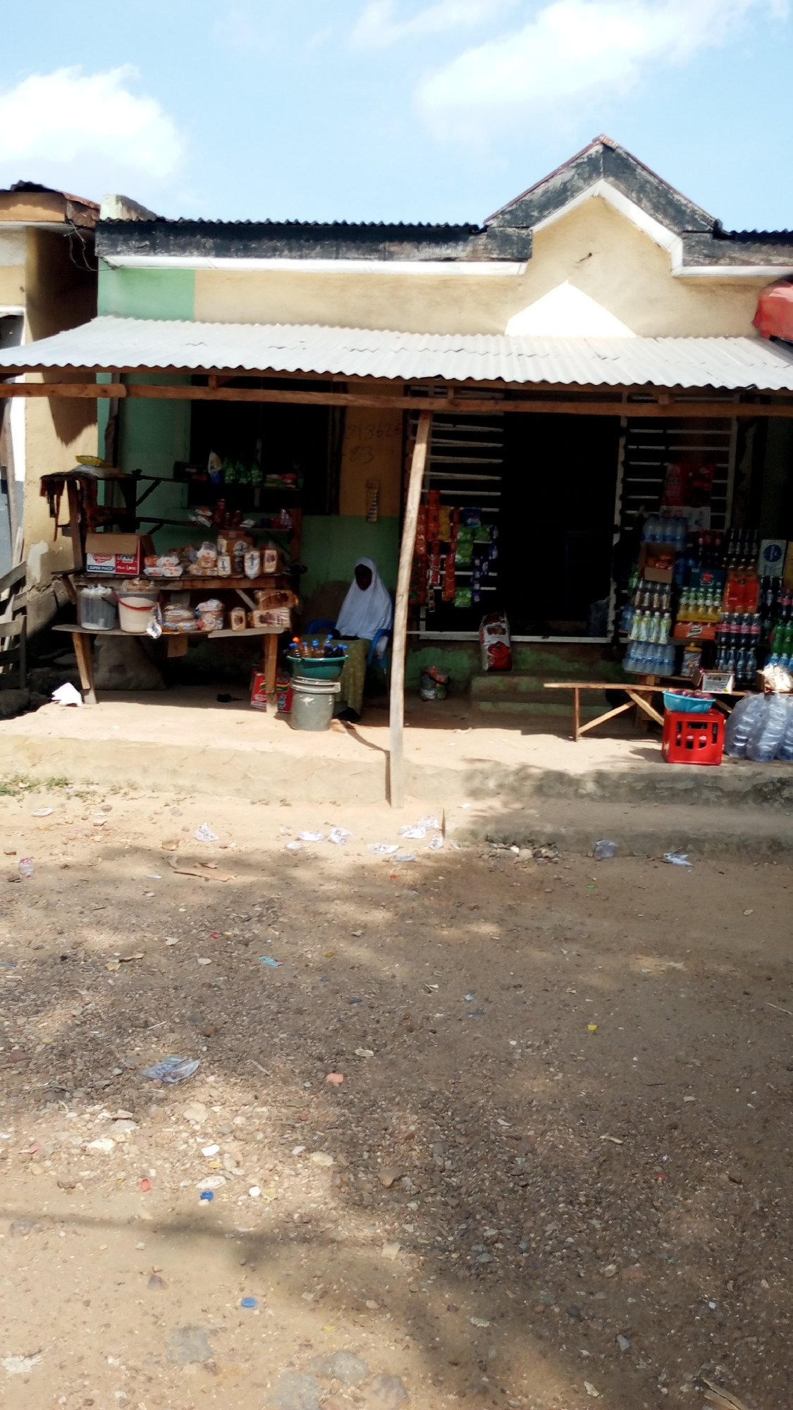 Afternoon street life documented across Adankolo, Nigeria