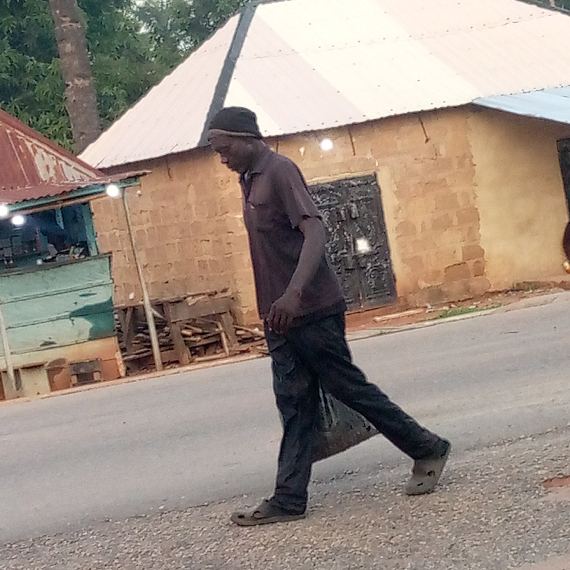 Daily street life captured in Mararaba Nigeria afternoon