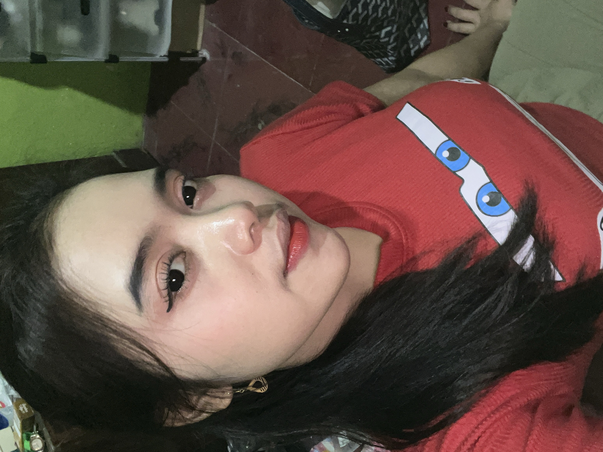 Lazy afternoon at home in Bumi Mulyo: coffee, selfies, kittens