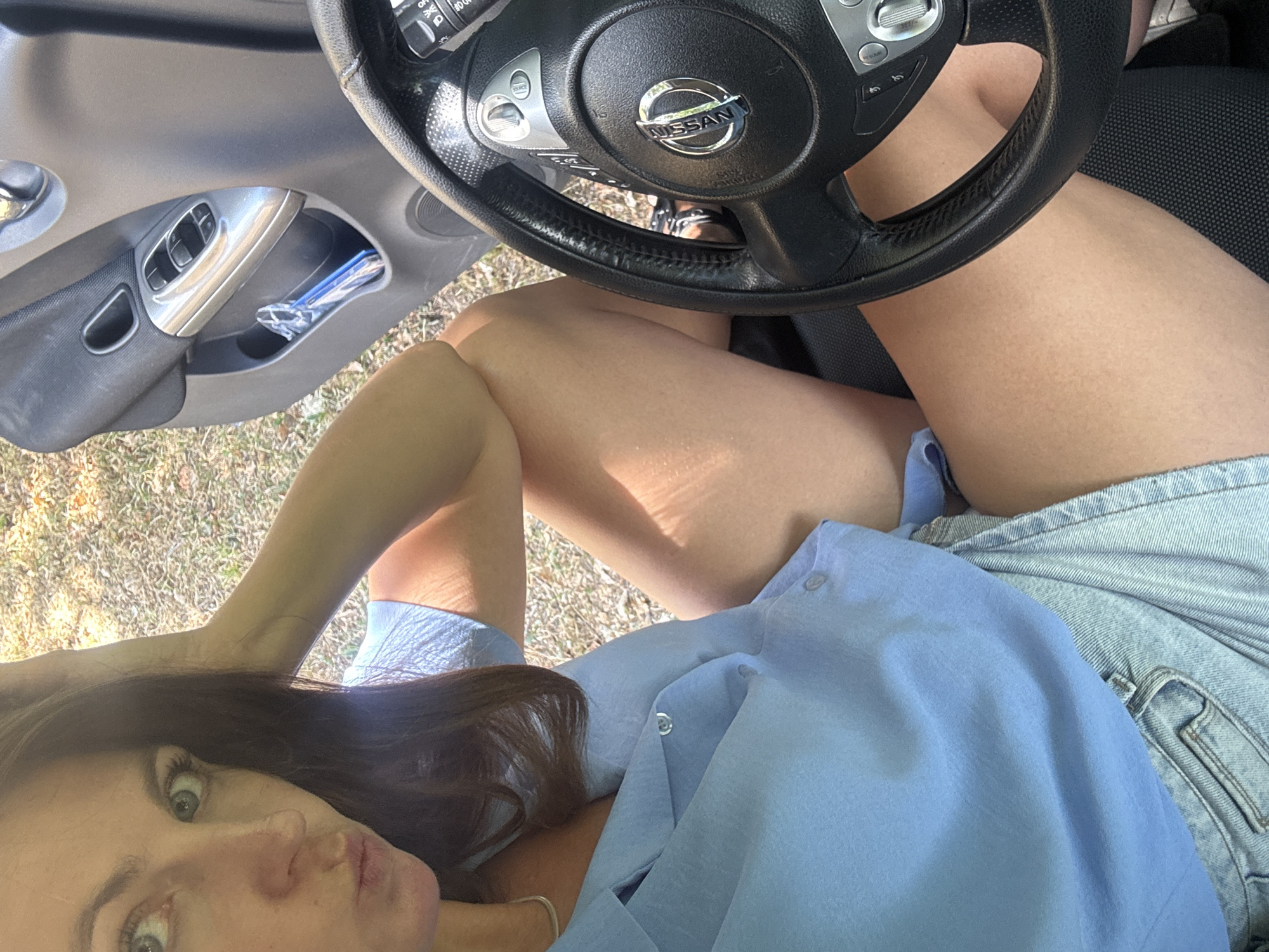Relaxed moments in a parked car, Coteaux du Lizon