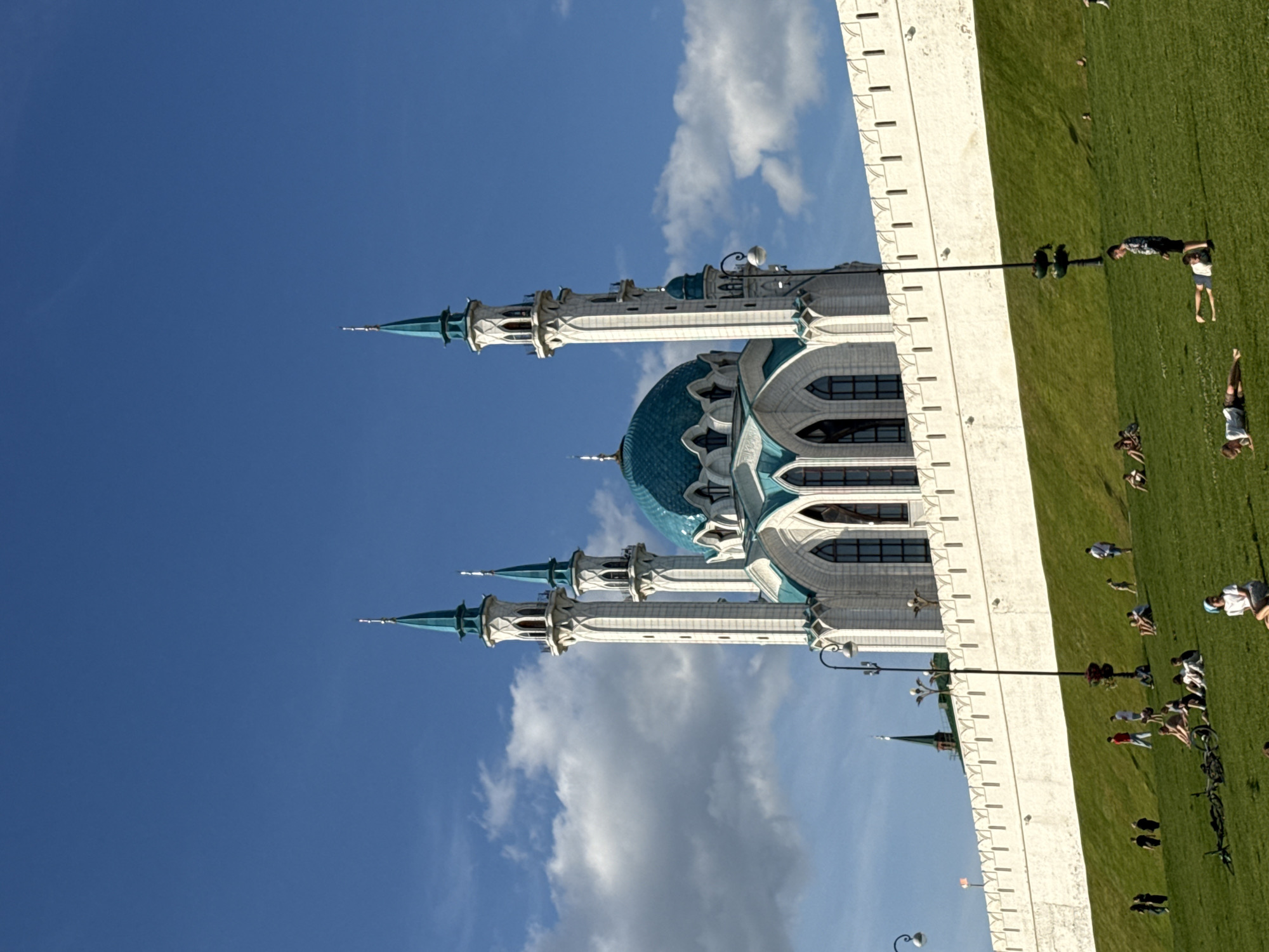 Kul Sharif Mosque and a circus show in Kazan