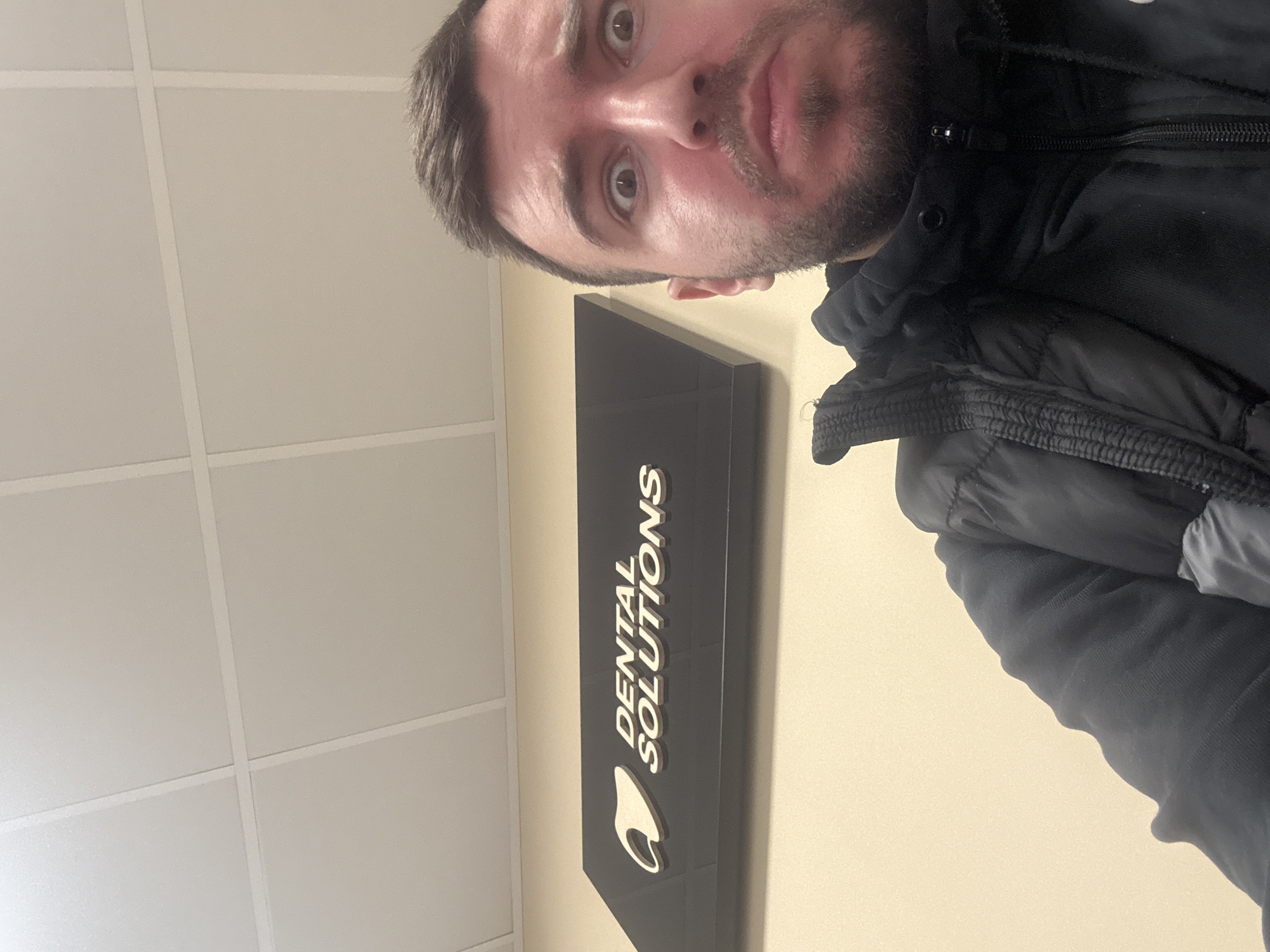 Man visits dental office in Sofia, documents appointment