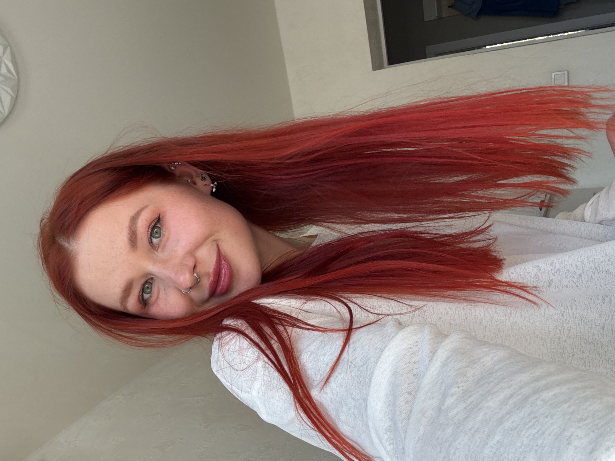 Red-haired woman photographed in portrait session, Rostov-on-Don