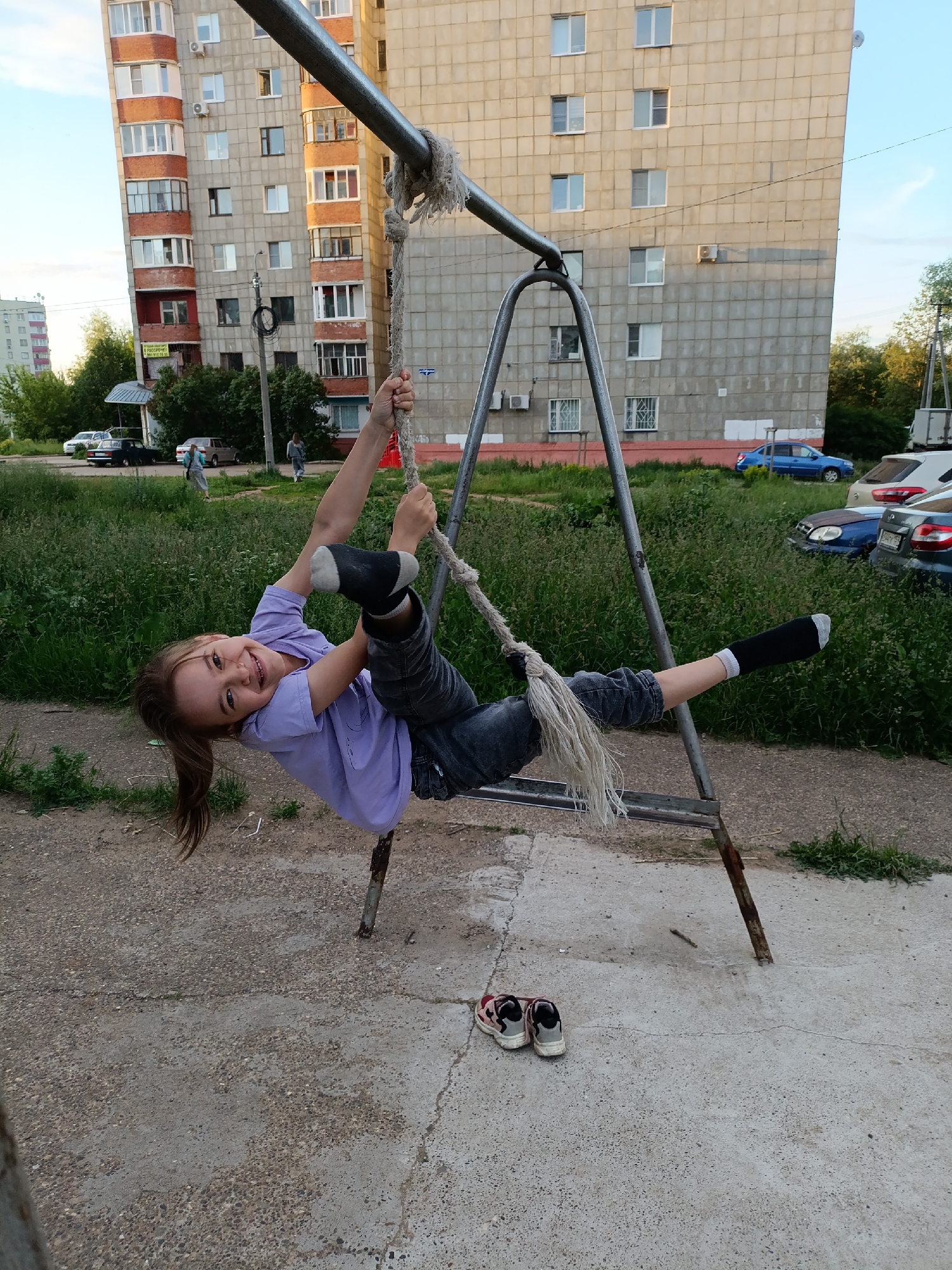 Family afternoon captured across Chaikovsky, Russia residential areas