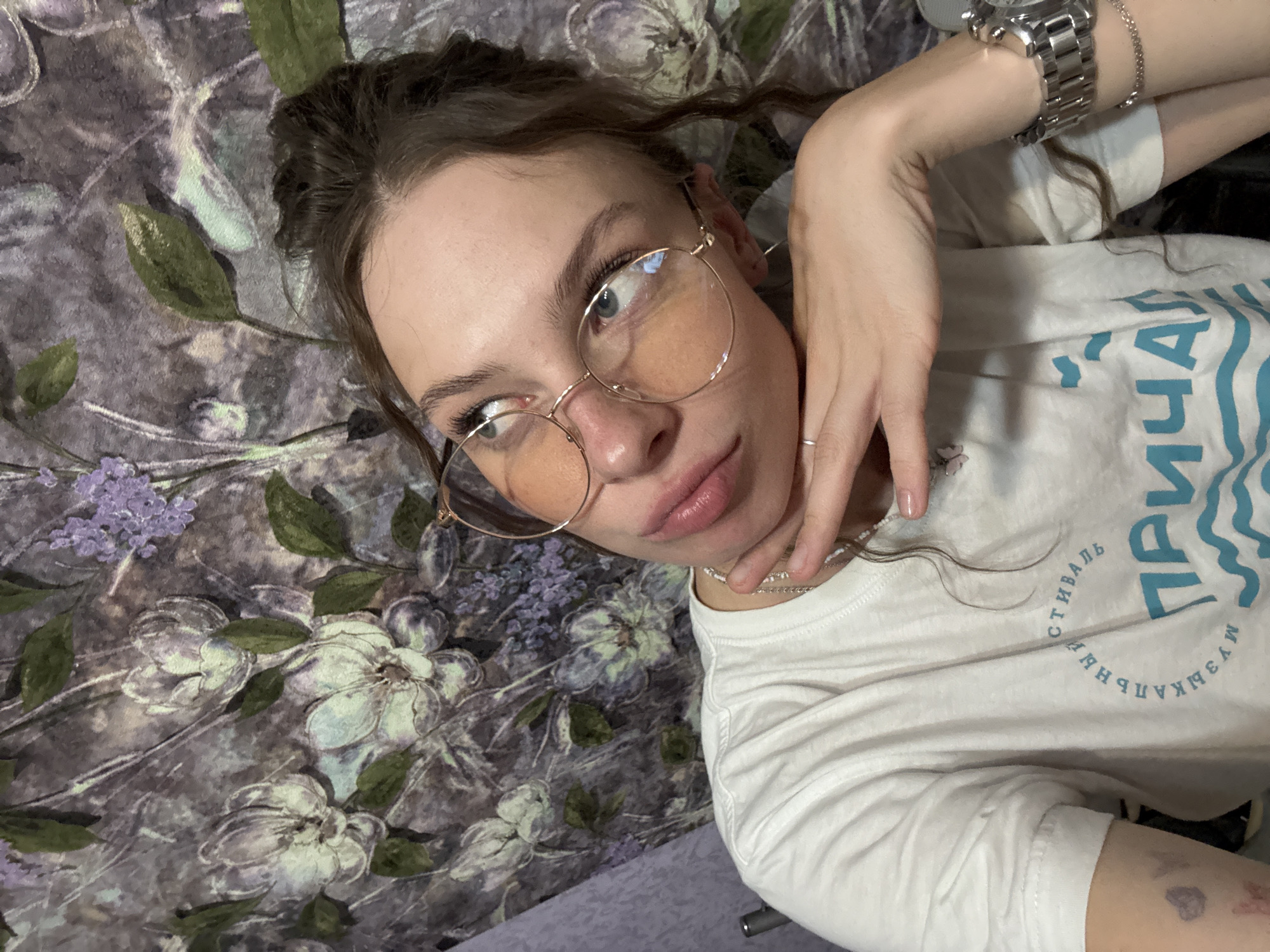 Casual selfie session at home in Perm, butterfly mug in hand